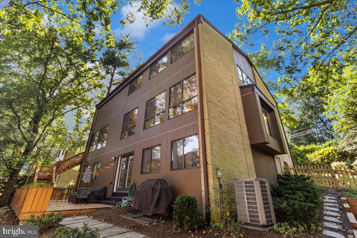 WYNGATE - Residential Lease