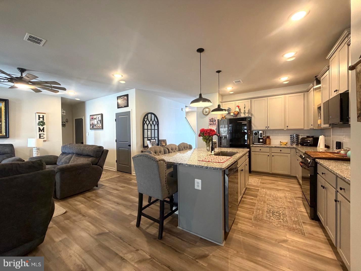 DILLON FARM - Residential