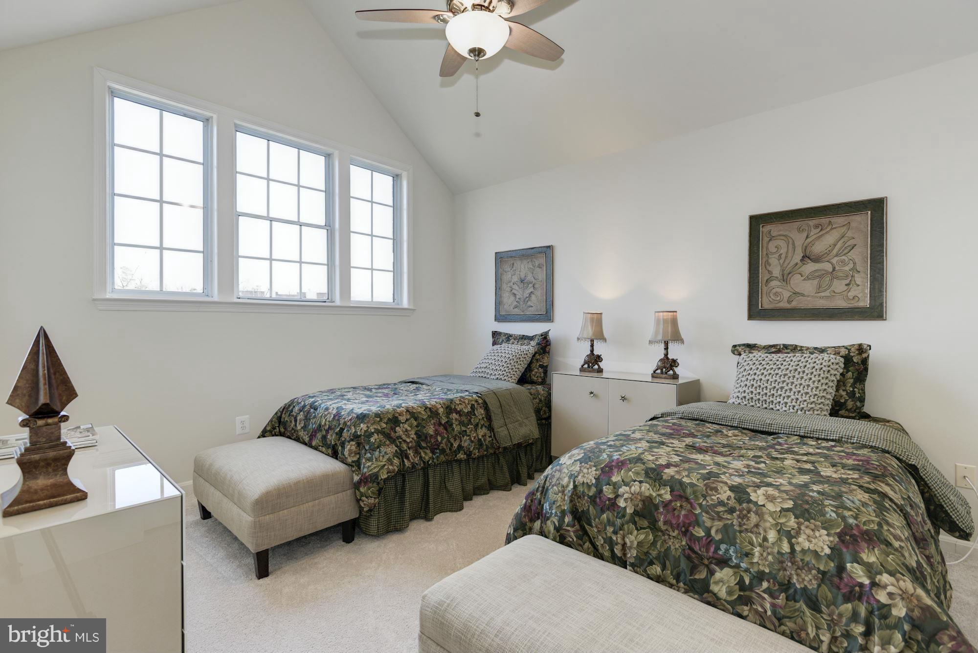 BALDWIN GROVE - Residential