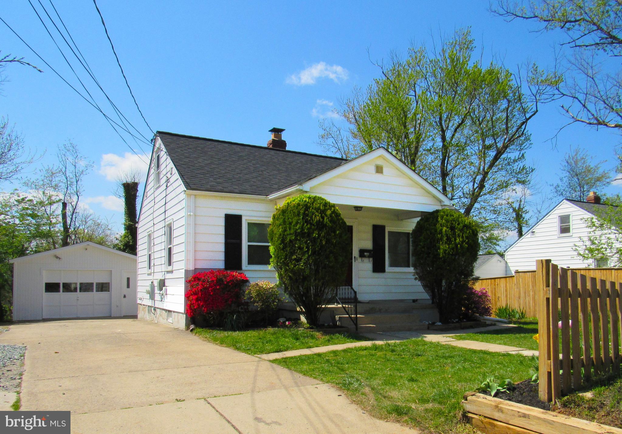 VEIRS MILL VILLAGE - Residential