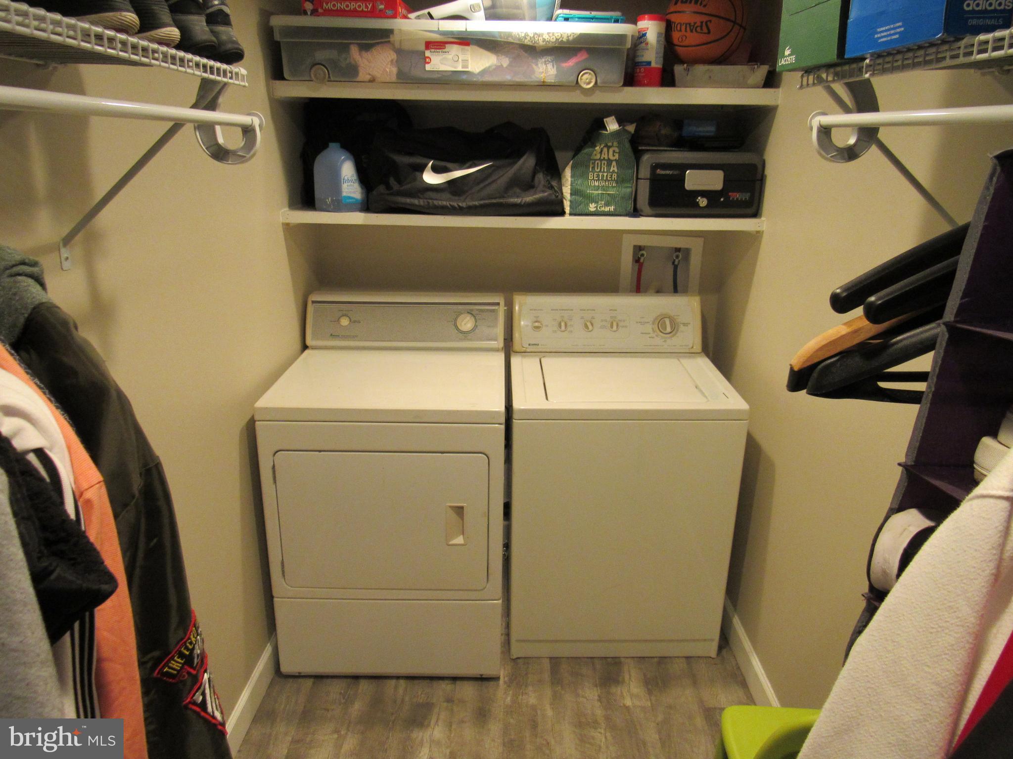 VEIRS MILL VILLAGE - Residential