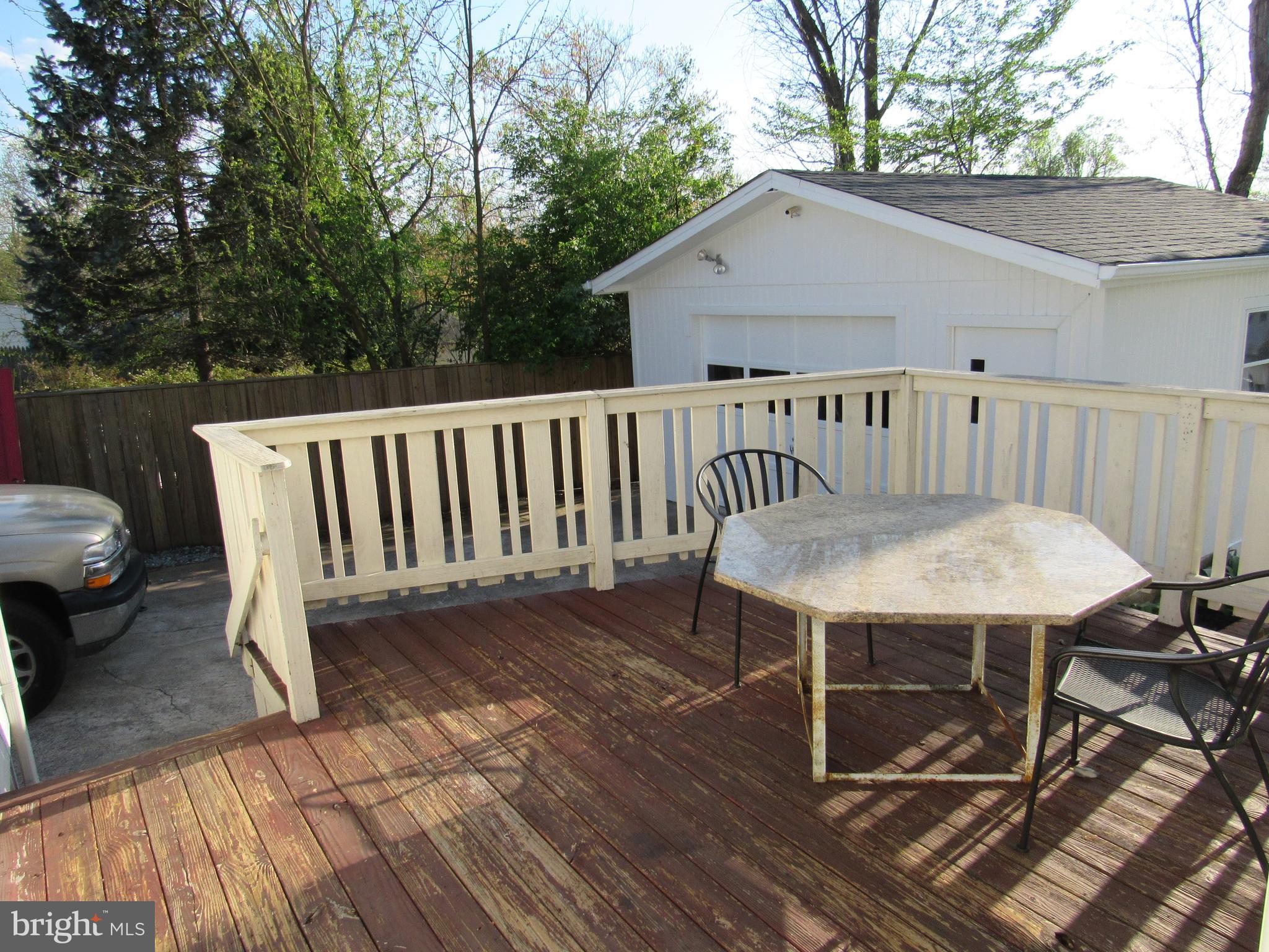 VEIRS MILL VILLAGE - Residential