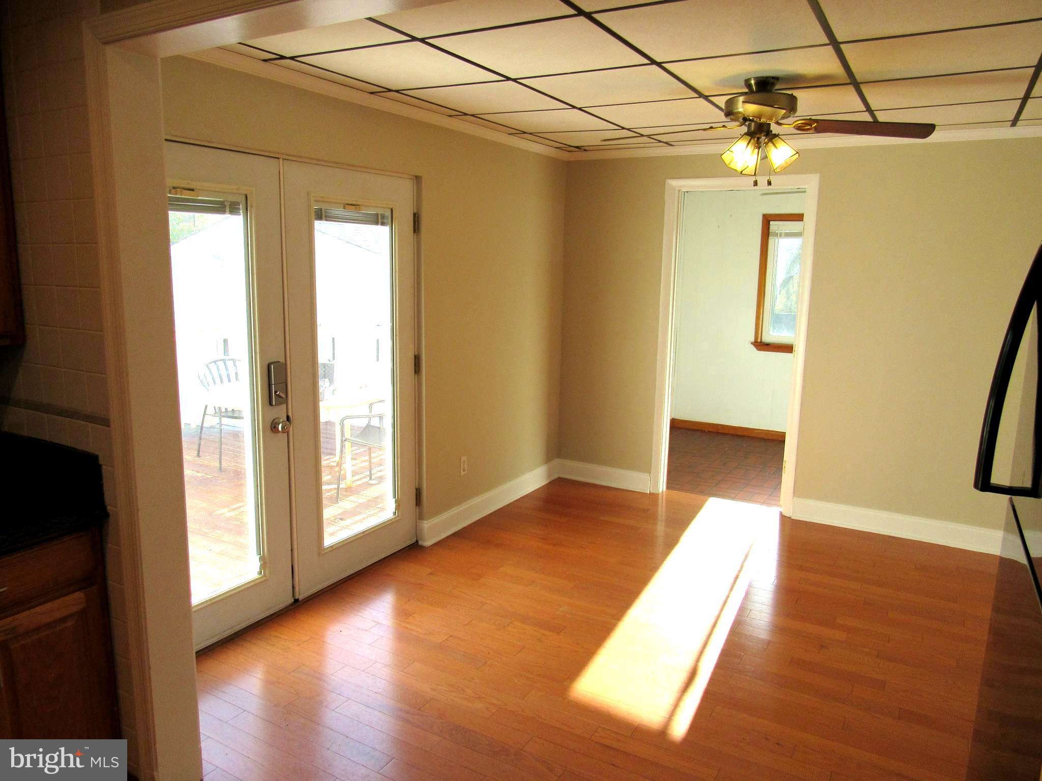 VEIRS MILL VILLAGE - Residential