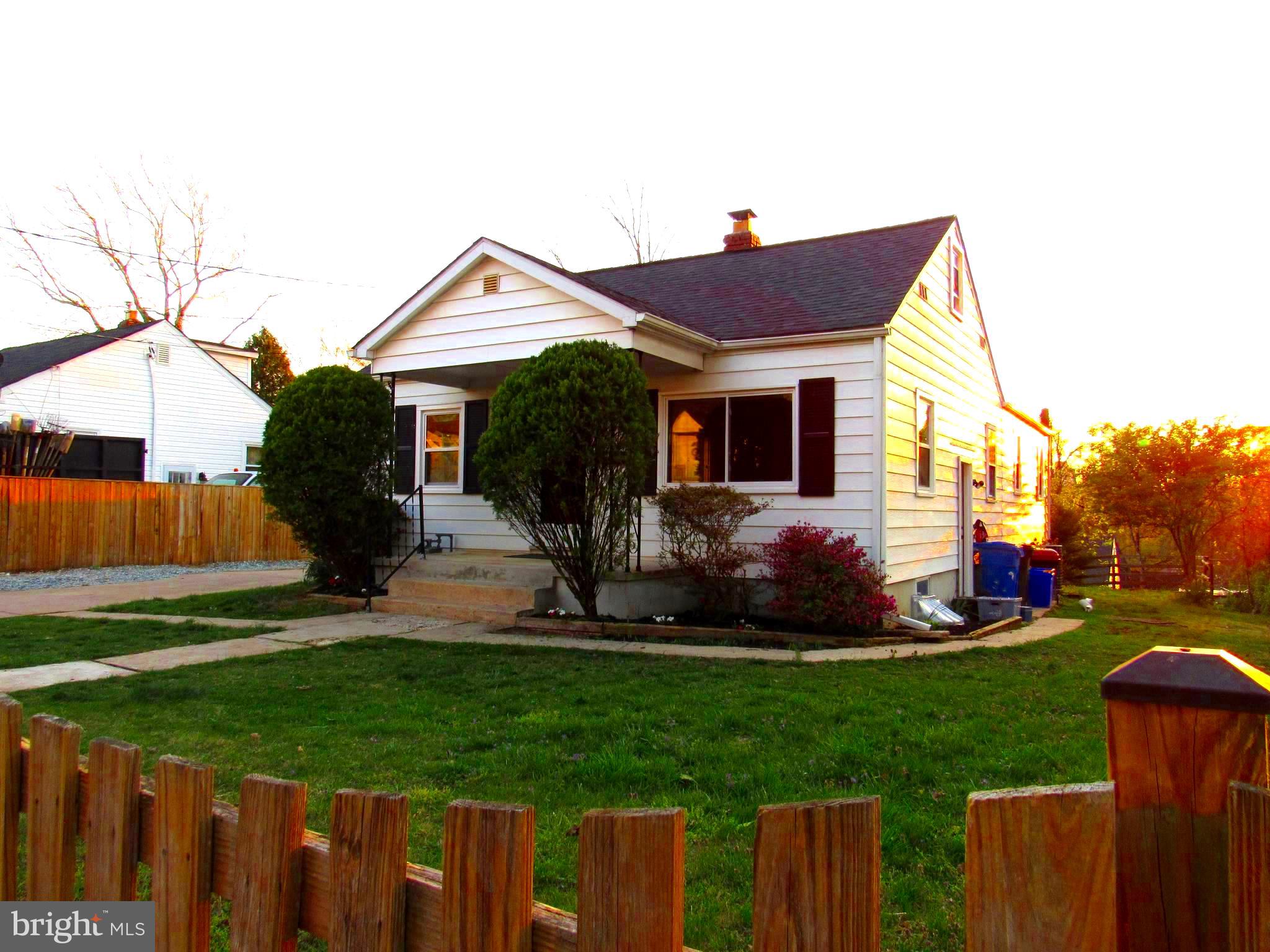 VEIRS MILL VILLAGE - Residential