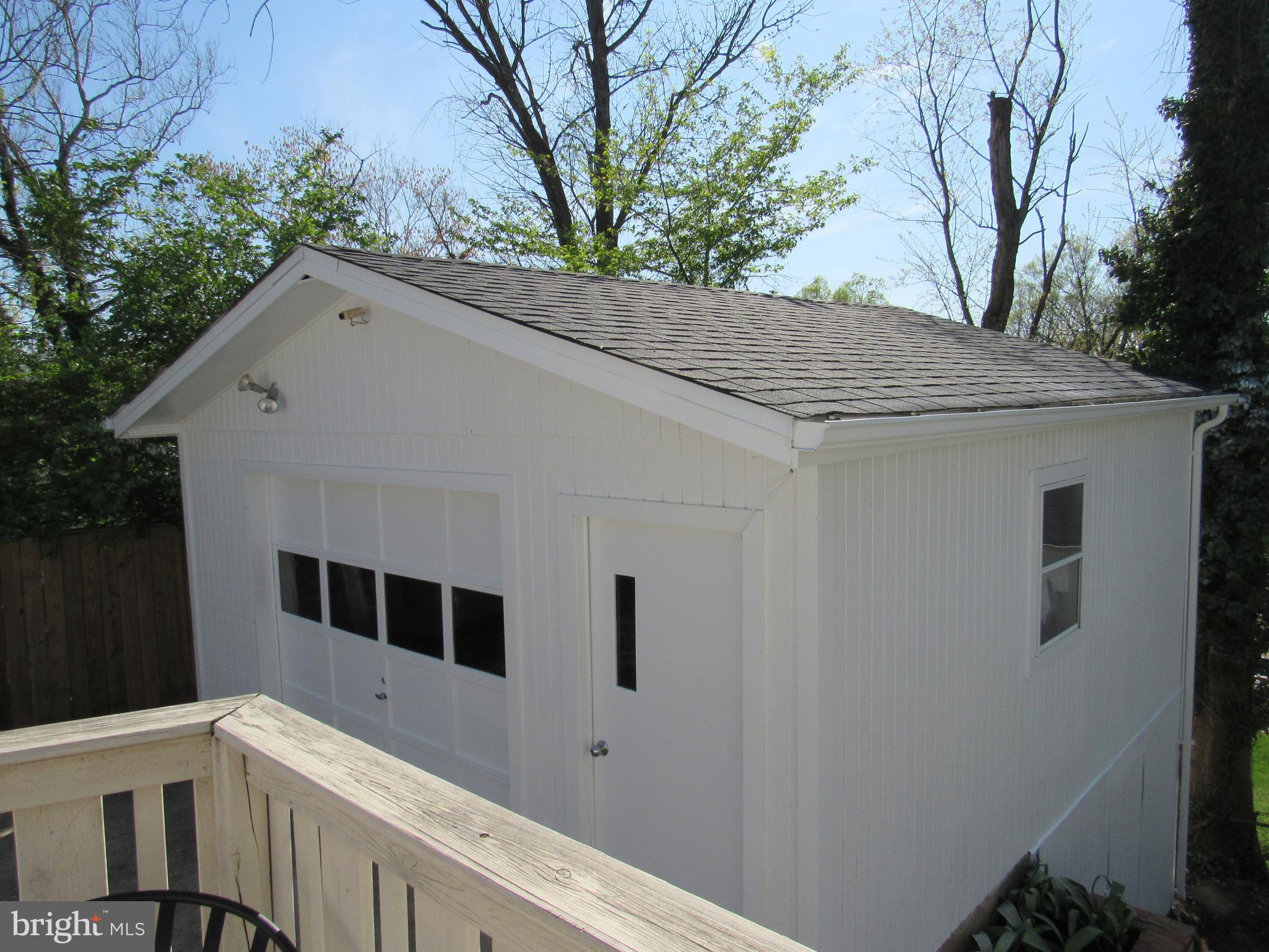 VEIRS MILL VILLAGE - Residential