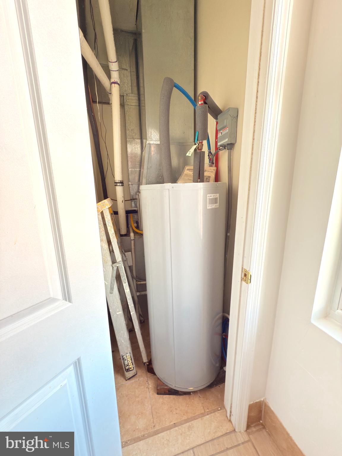 WEST PHILADELPHIA - Commercial Sale