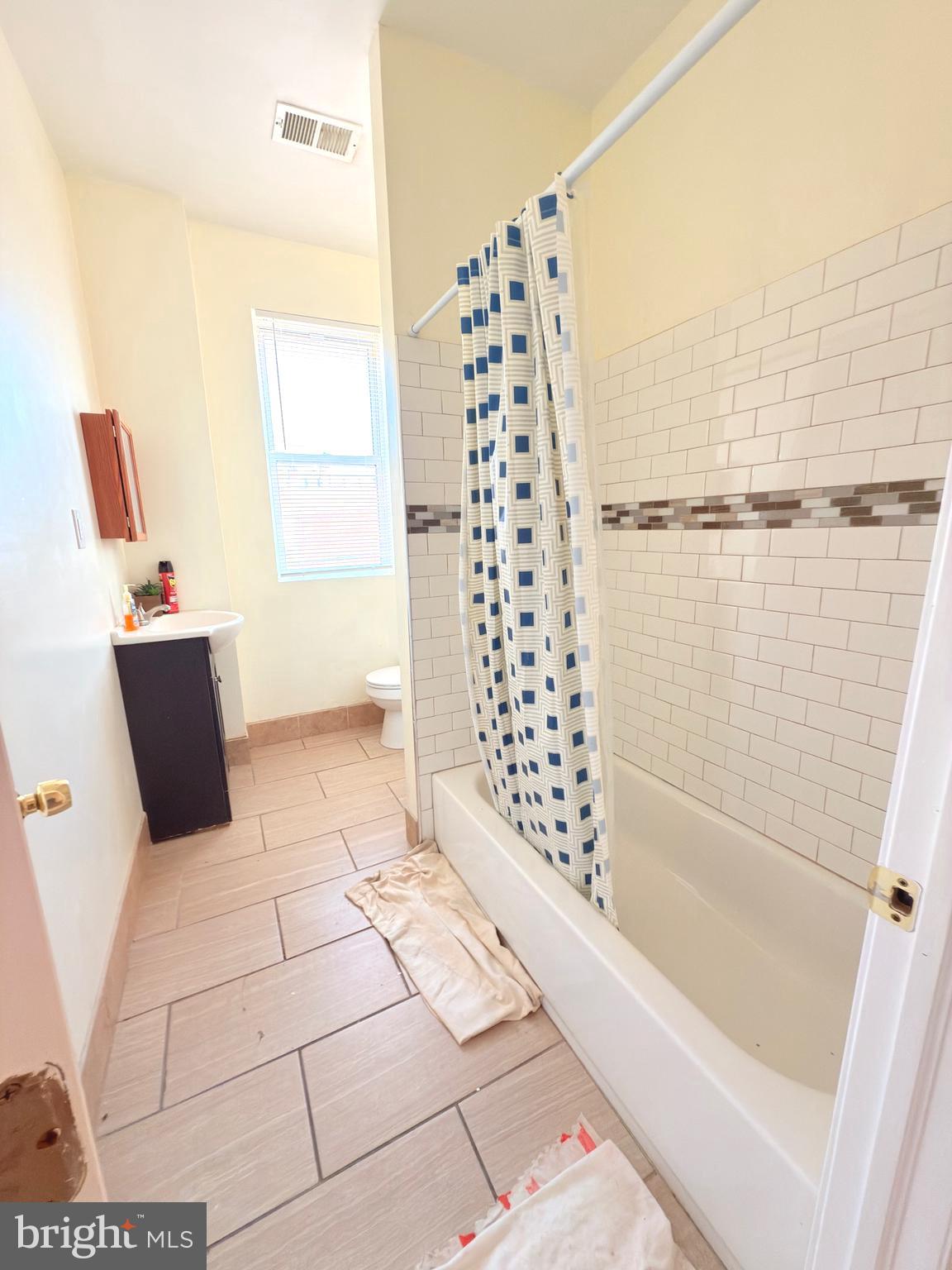 WEST PHILADELPHIA - Commercial Sale