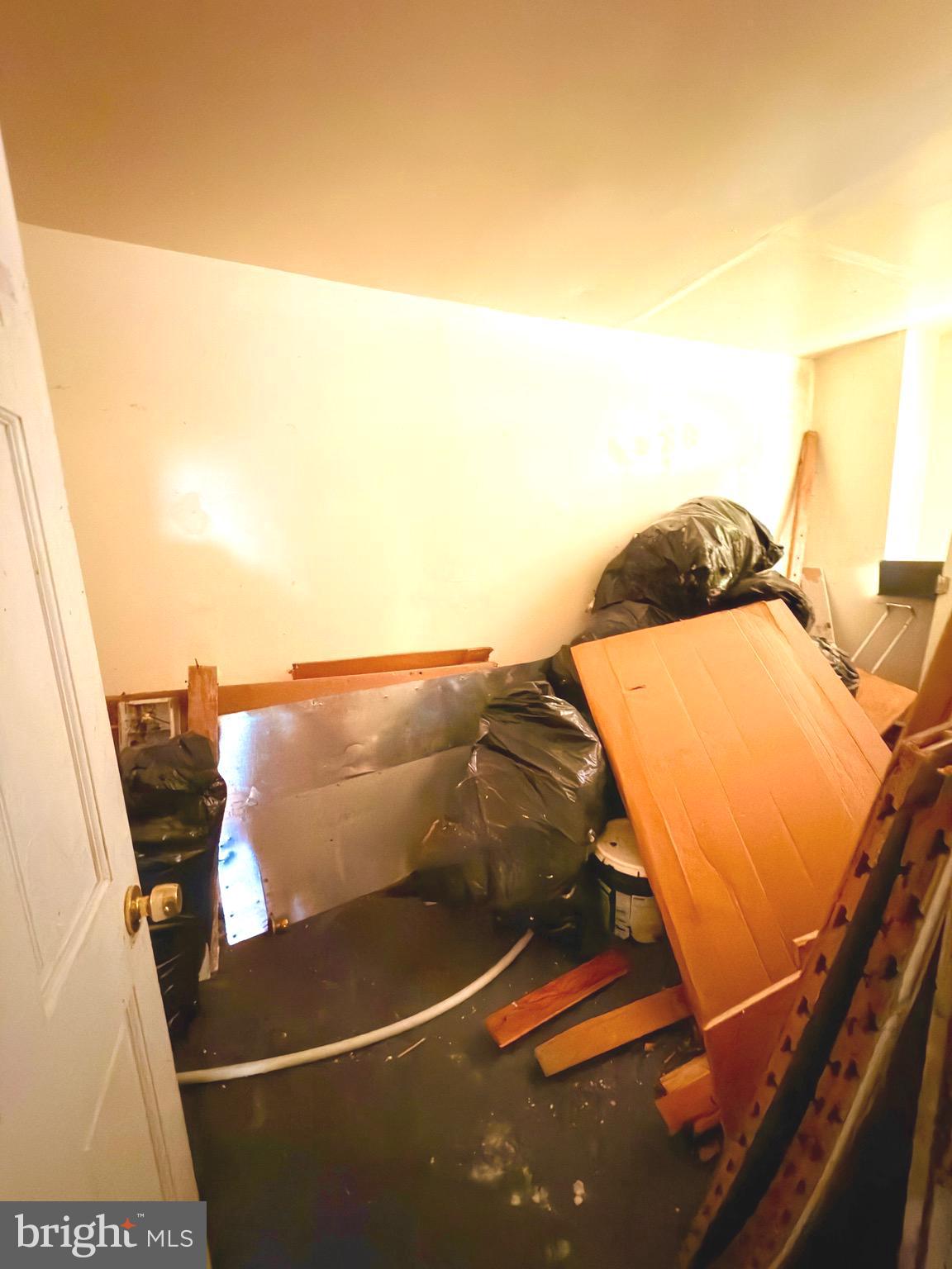 WEST PHILADELPHIA - Commercial Sale