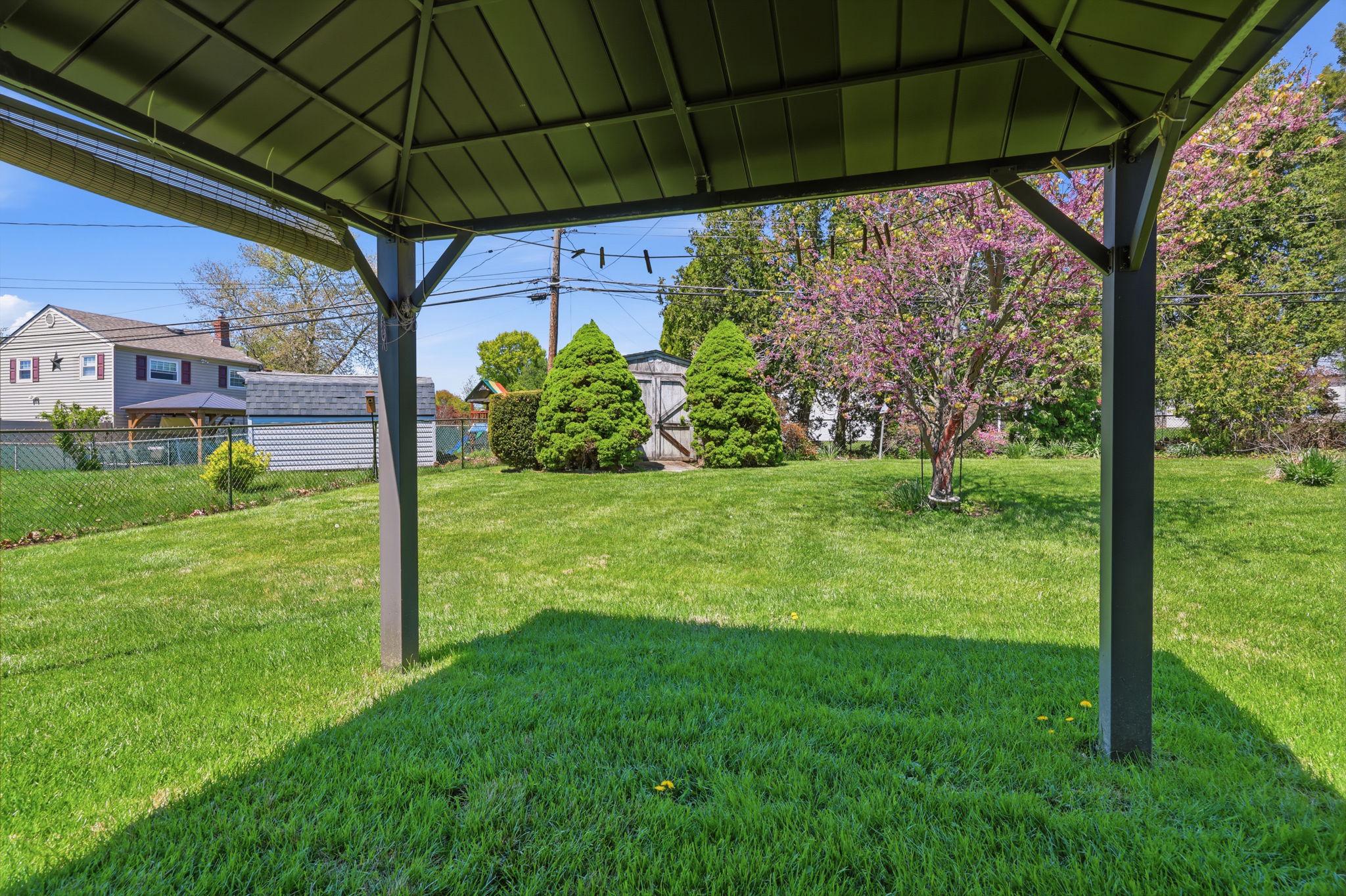 ROSEWOOD PARK - Residential