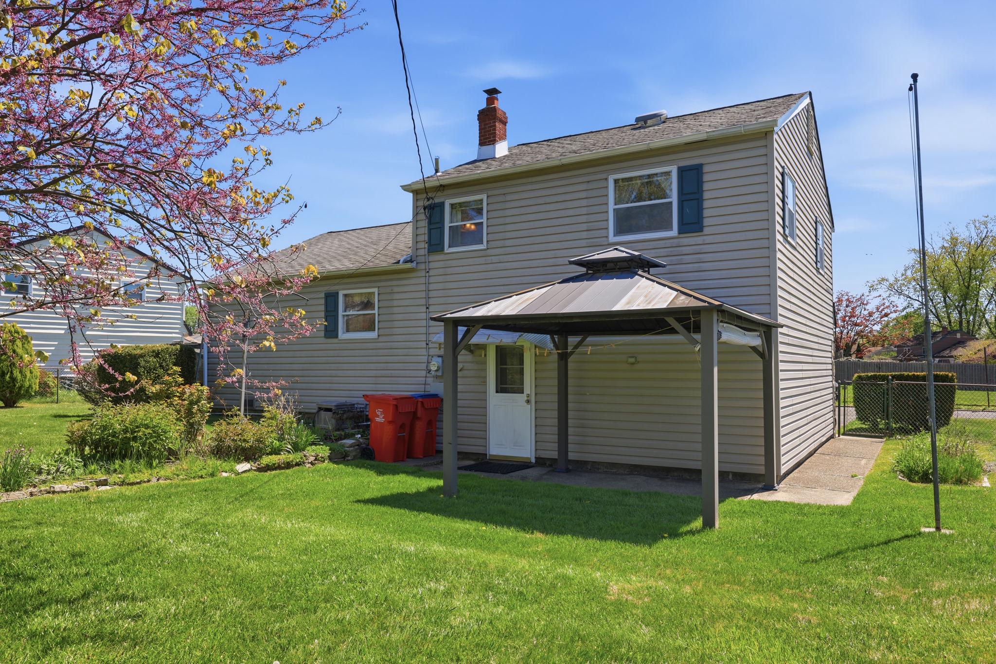ROSEWOOD PARK - Residential