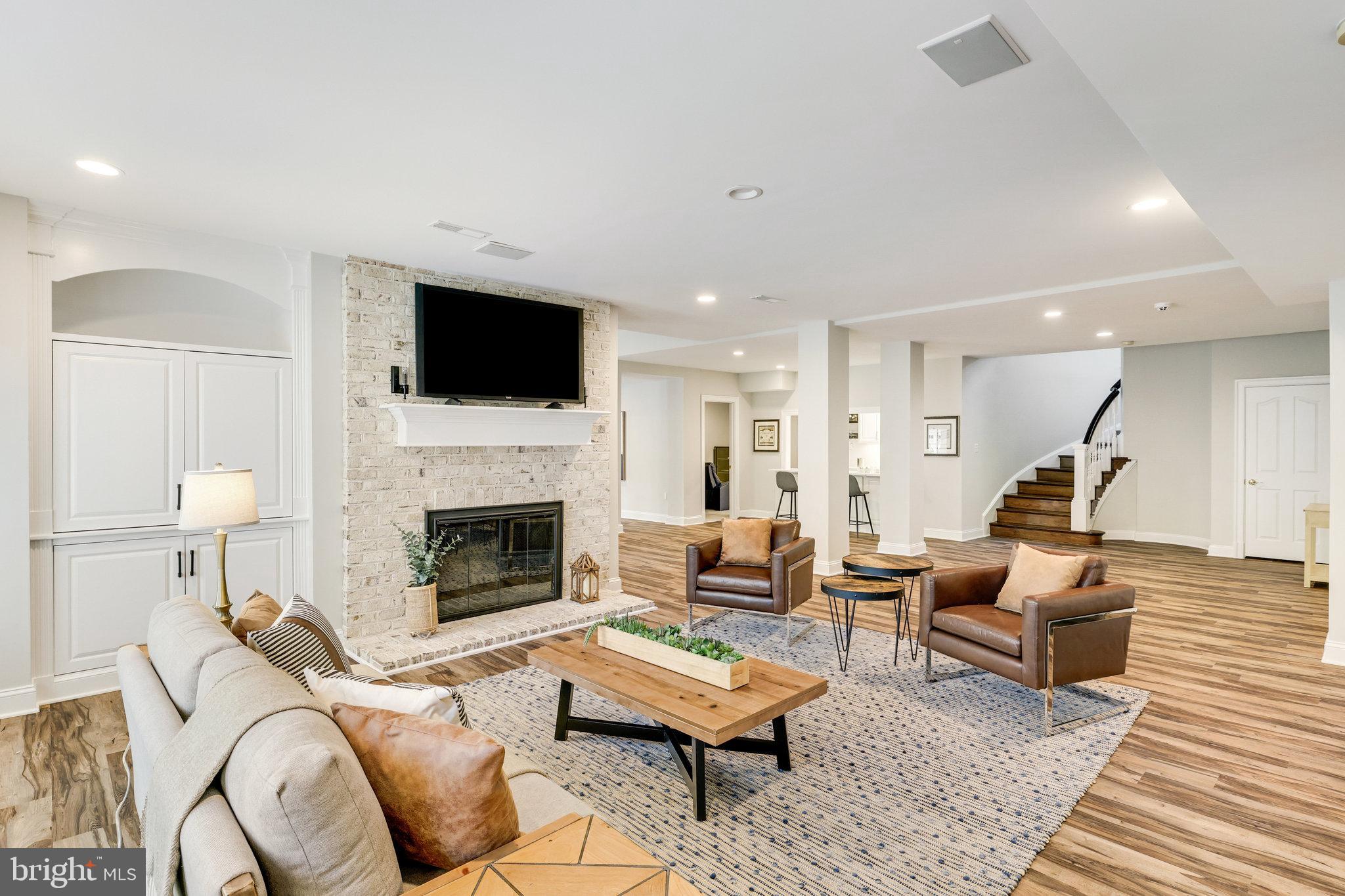 THE RESERVE - Residential