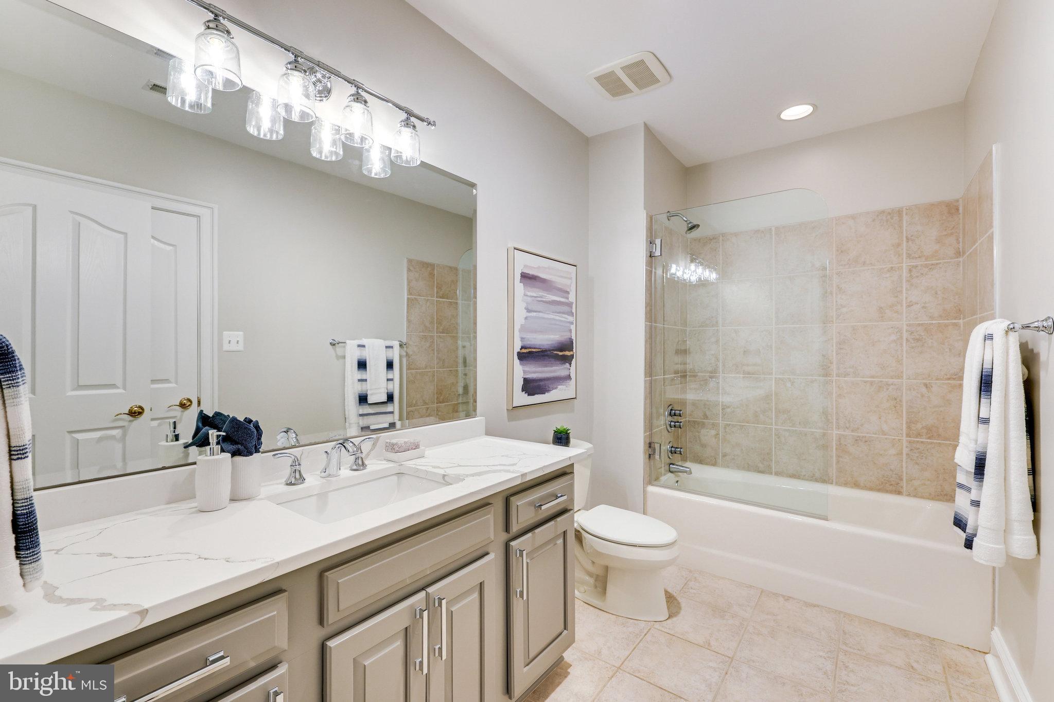 THE RESERVE - Residential