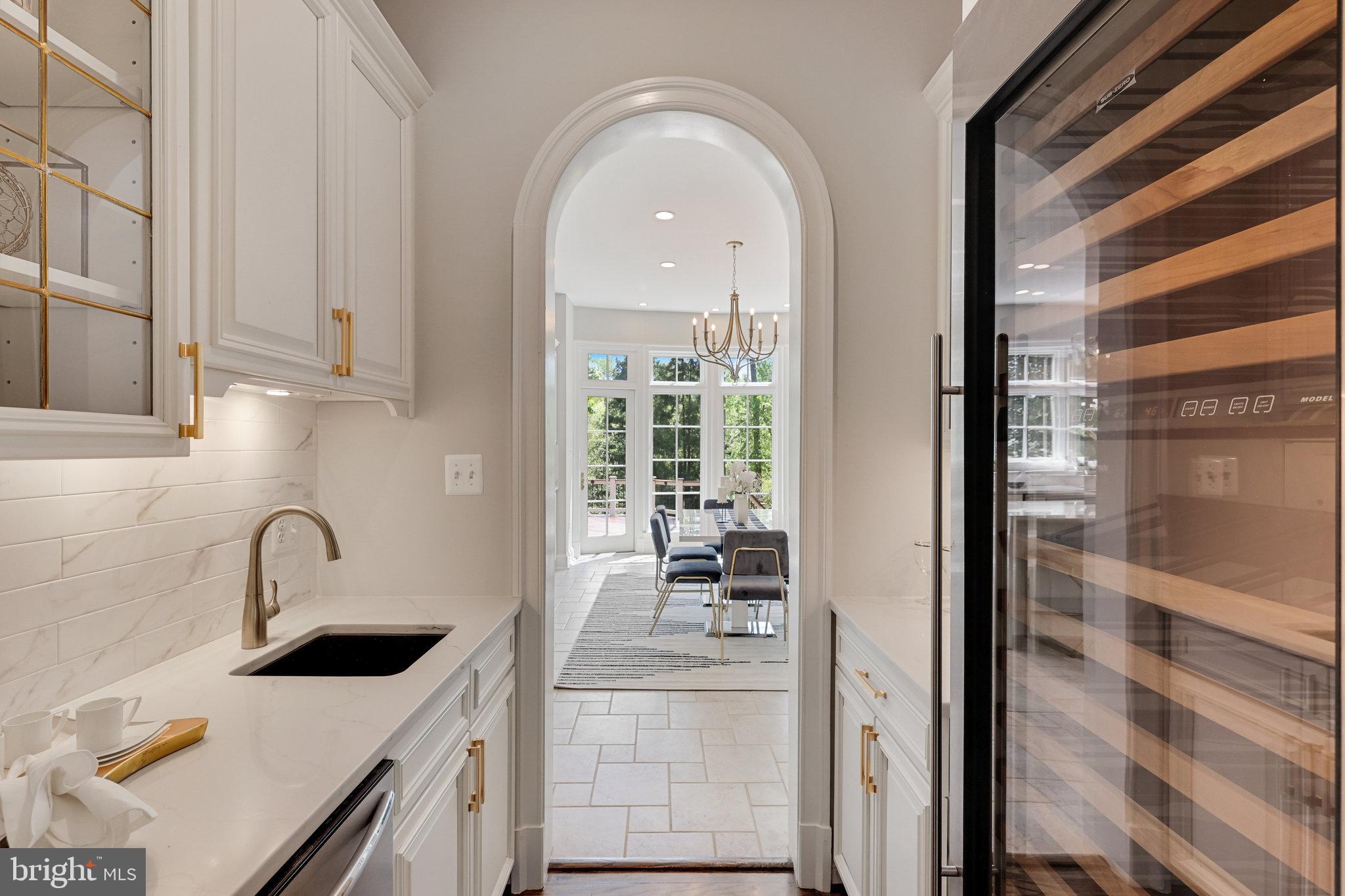 THE RESERVE - Residential