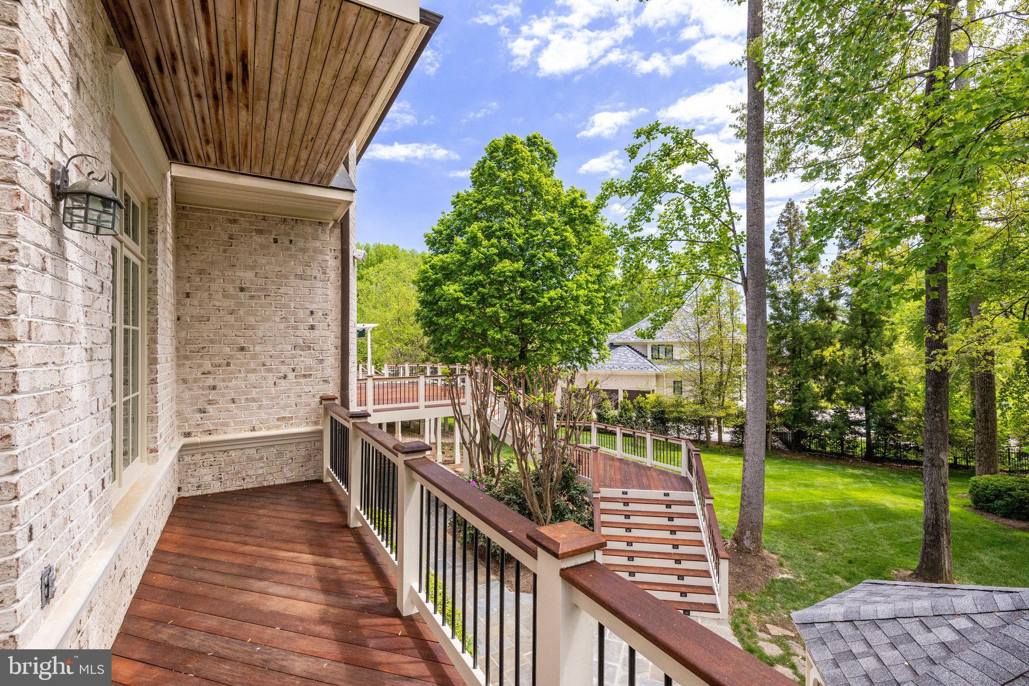 THE RESERVE - Residential