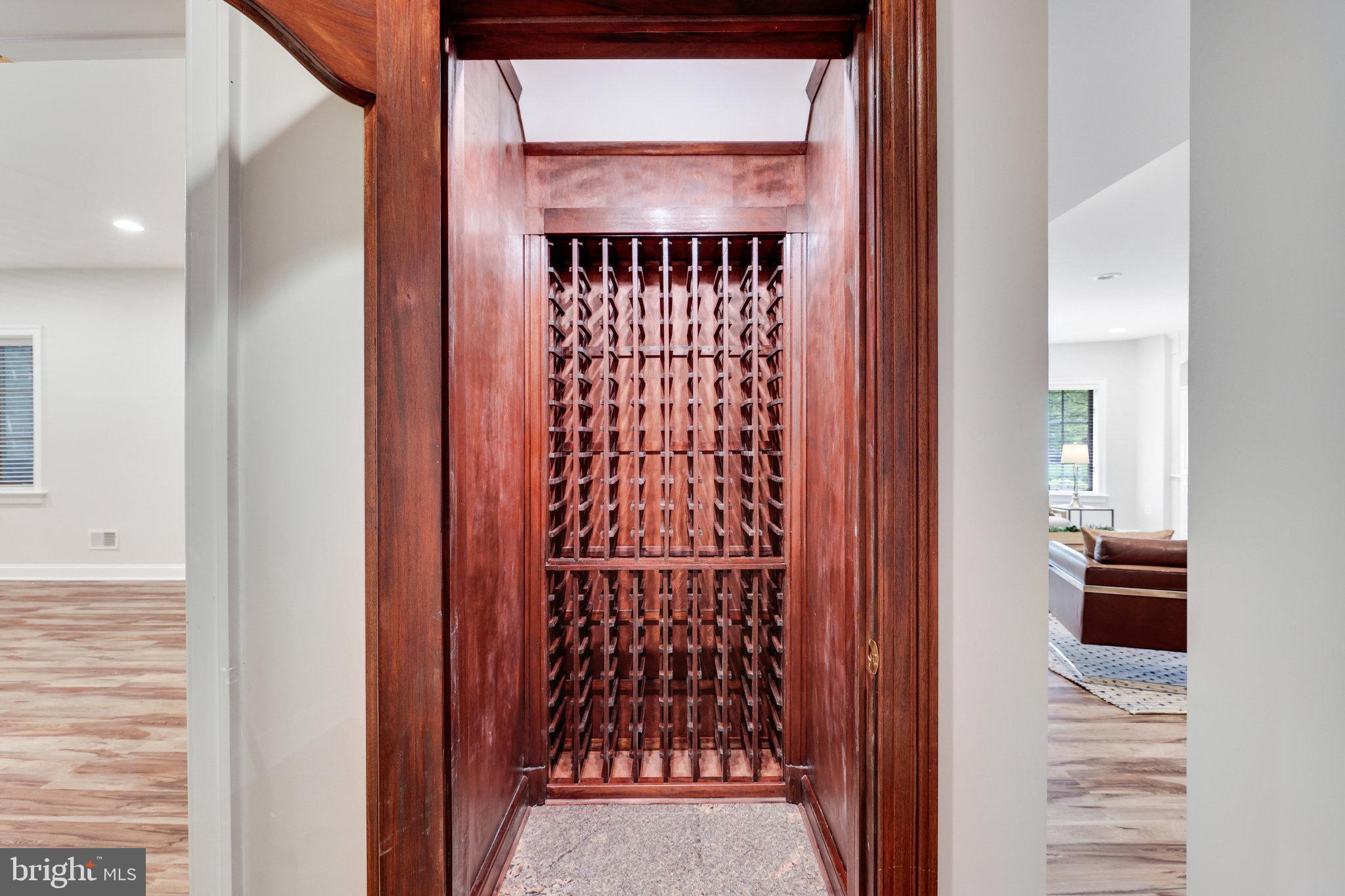 THE RESERVE - Residential