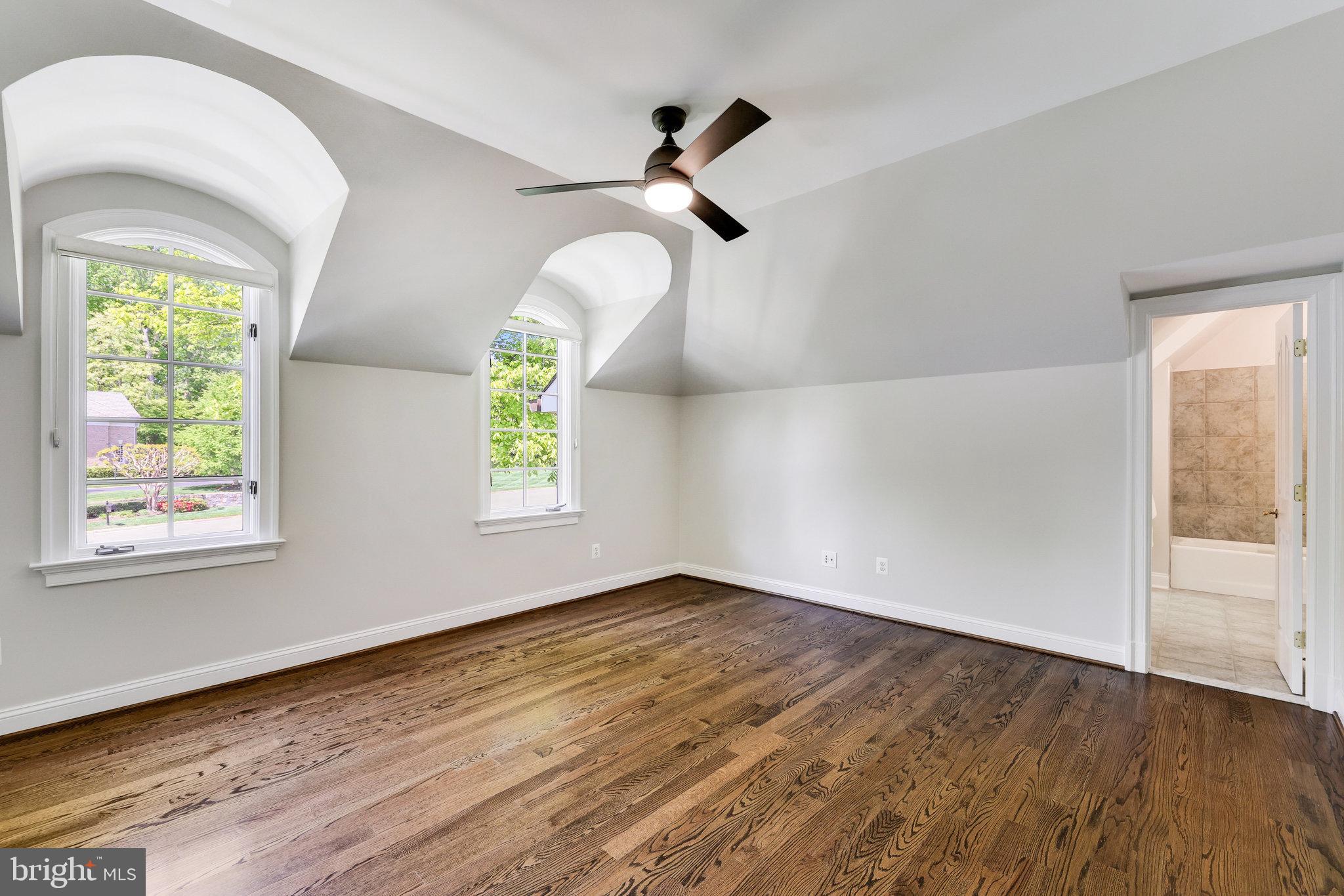 THE RESERVE - Residential