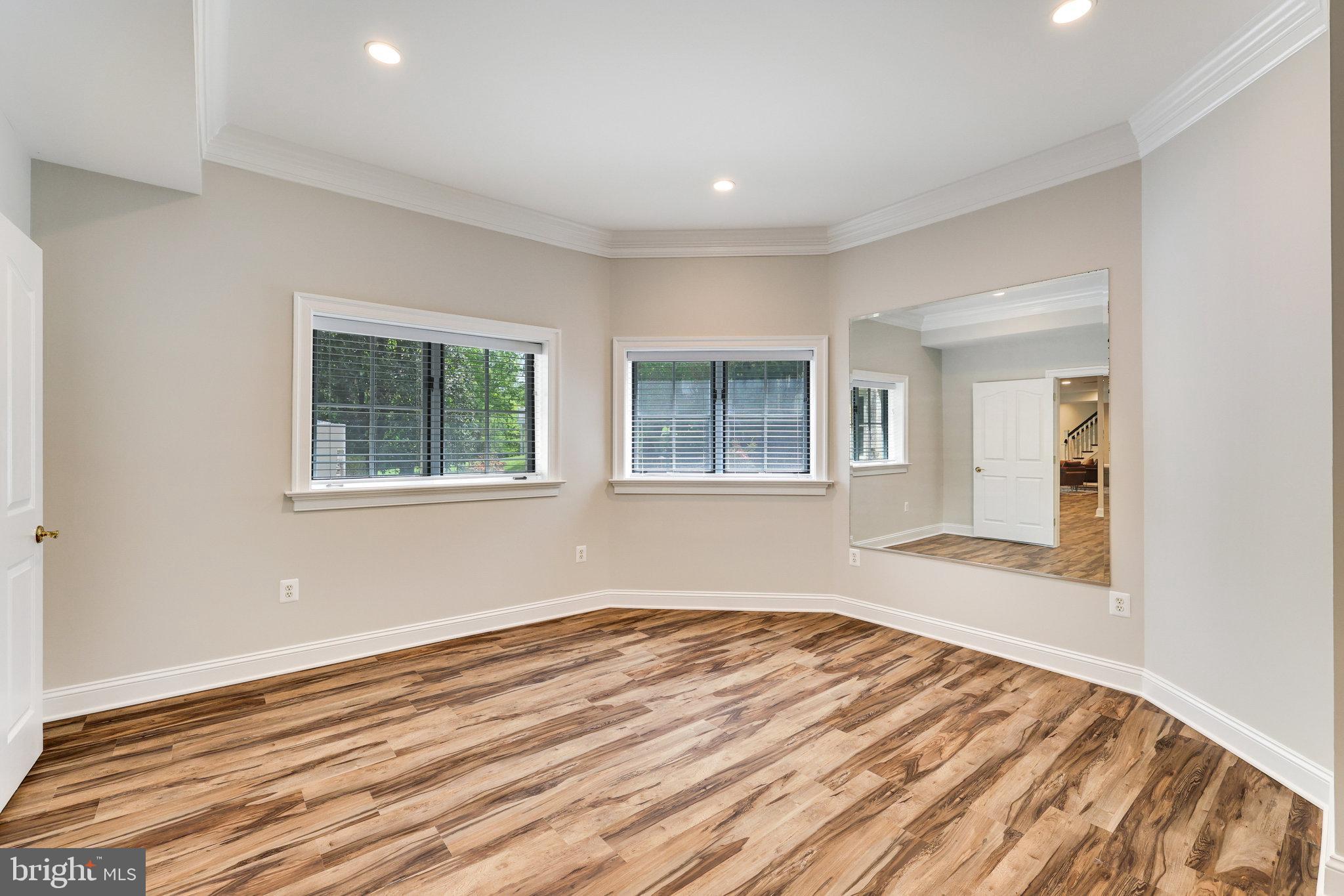 THE RESERVE - Residential