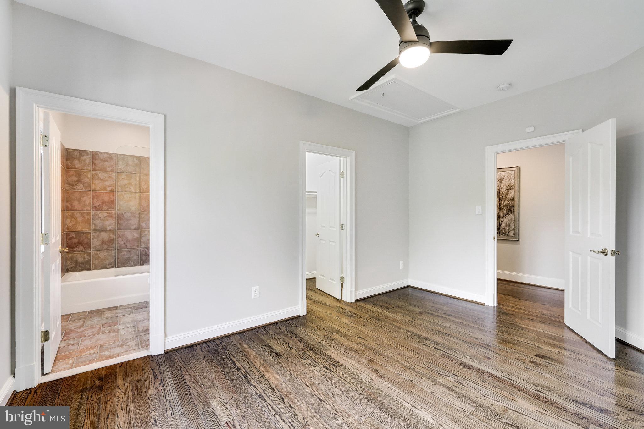 THE RESERVE - Residential