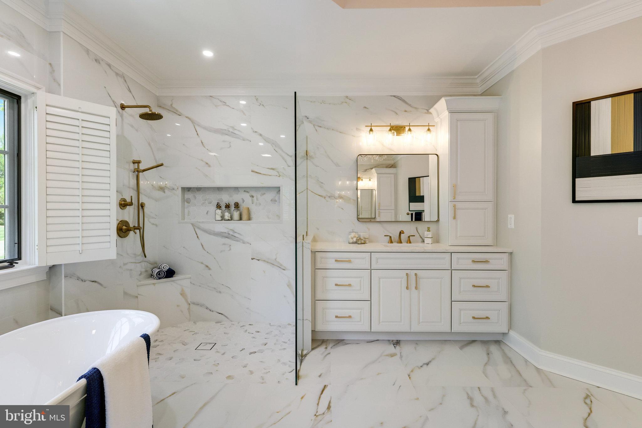 THE RESERVE - Residential