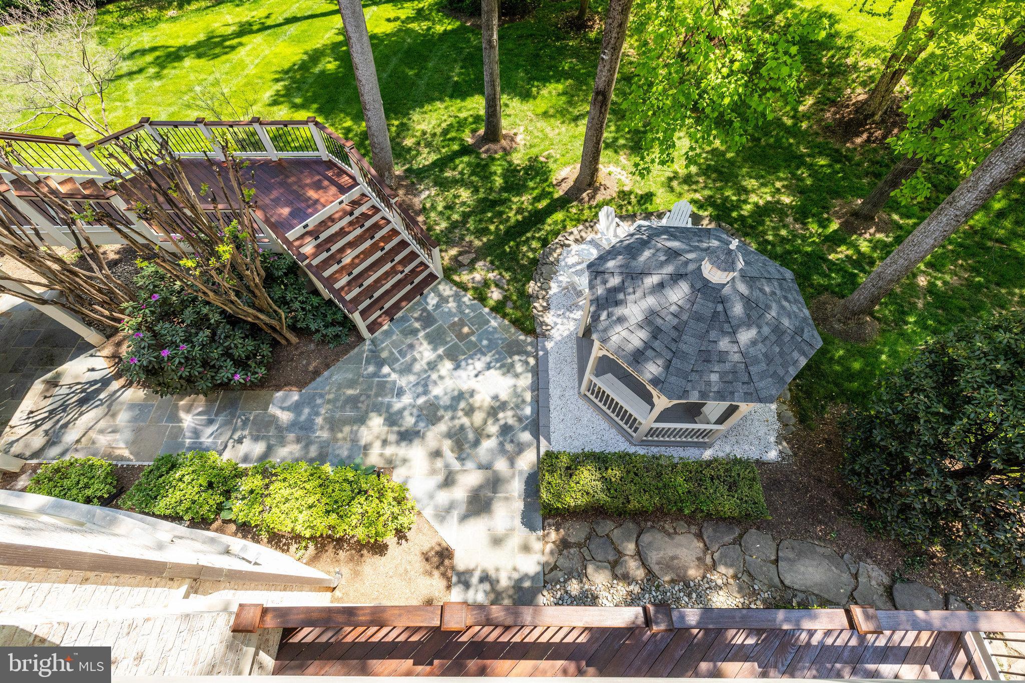 THE RESERVE - Residential