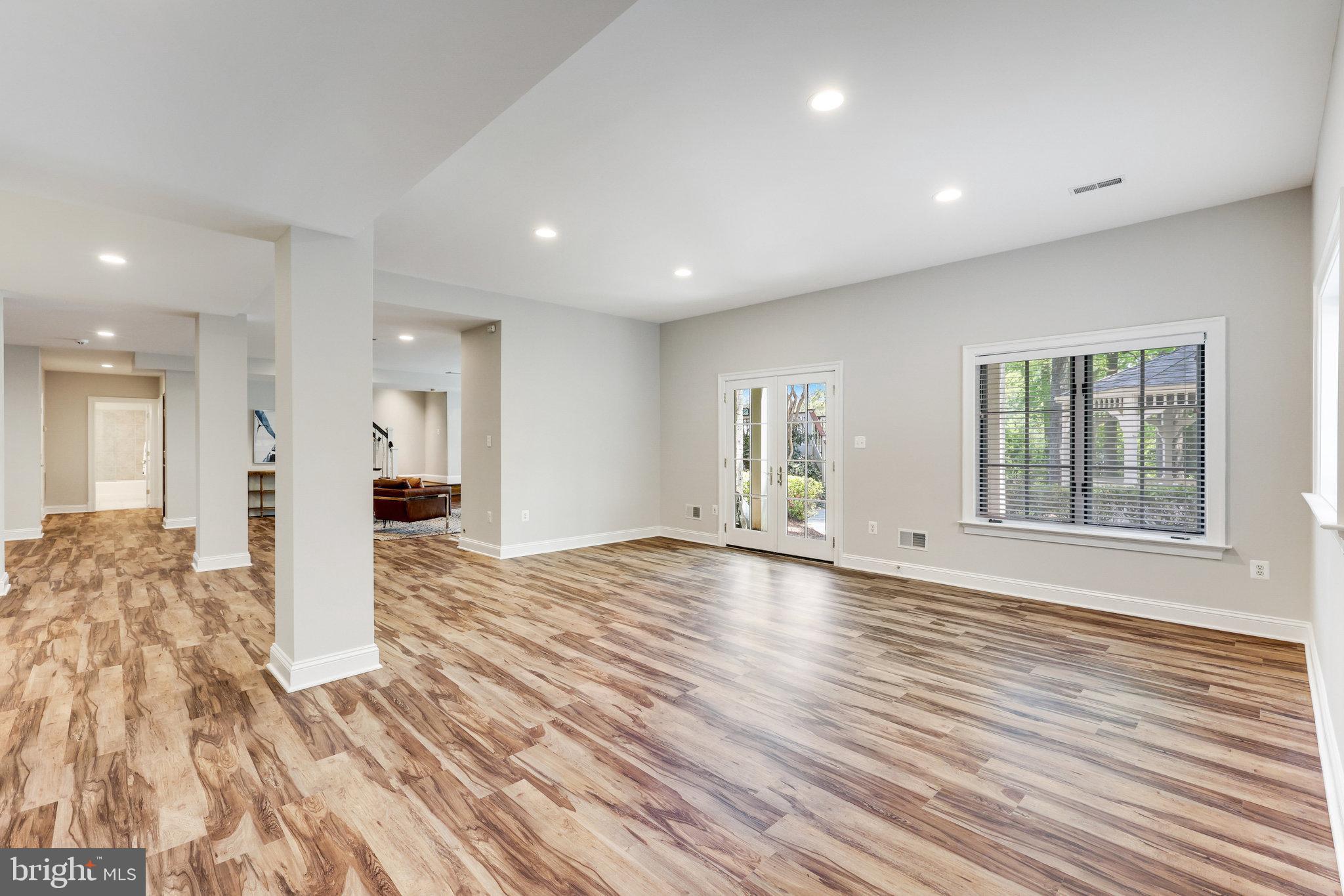 THE RESERVE - Residential