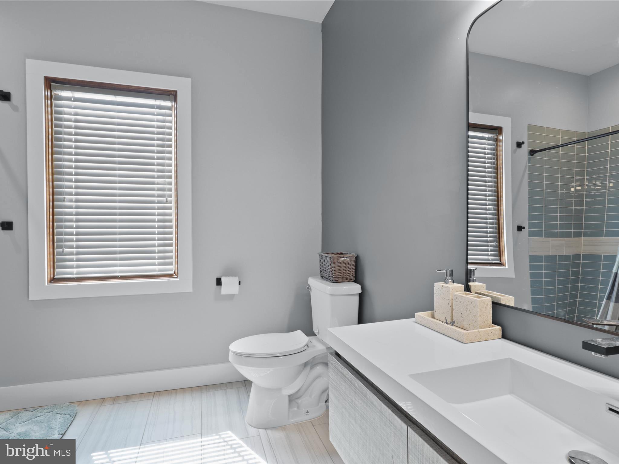 FENWICK PARK - Residential Lease