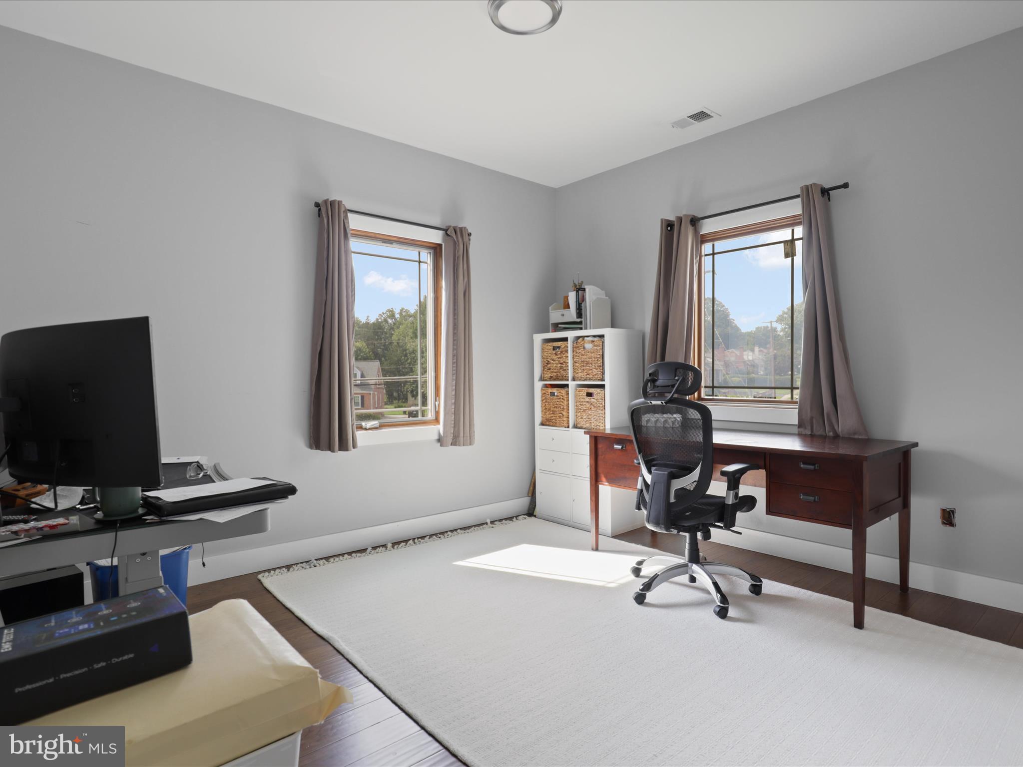 FENWICK PARK - Residential Lease