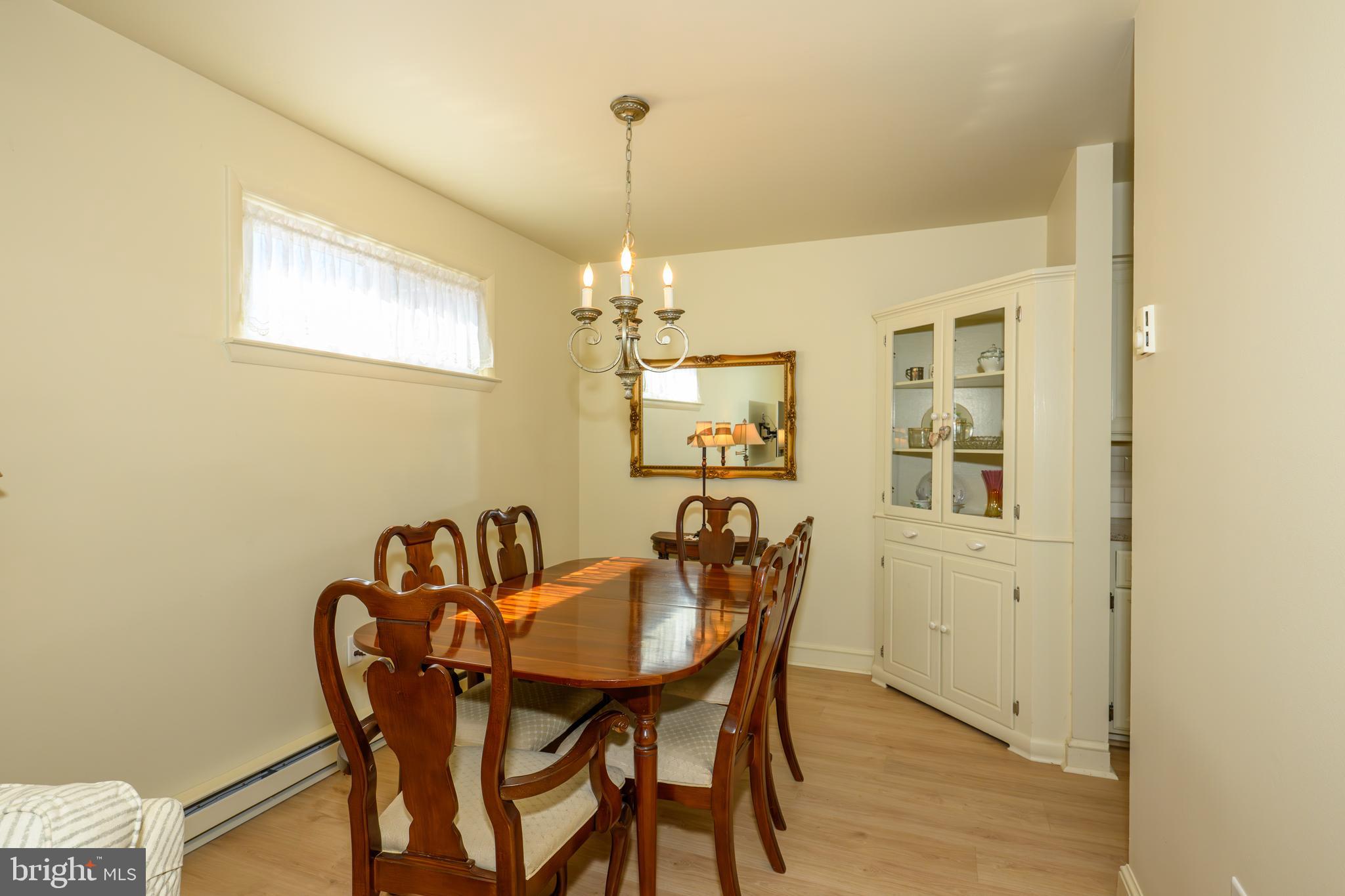 STRAWBERRY HILLS - Residential