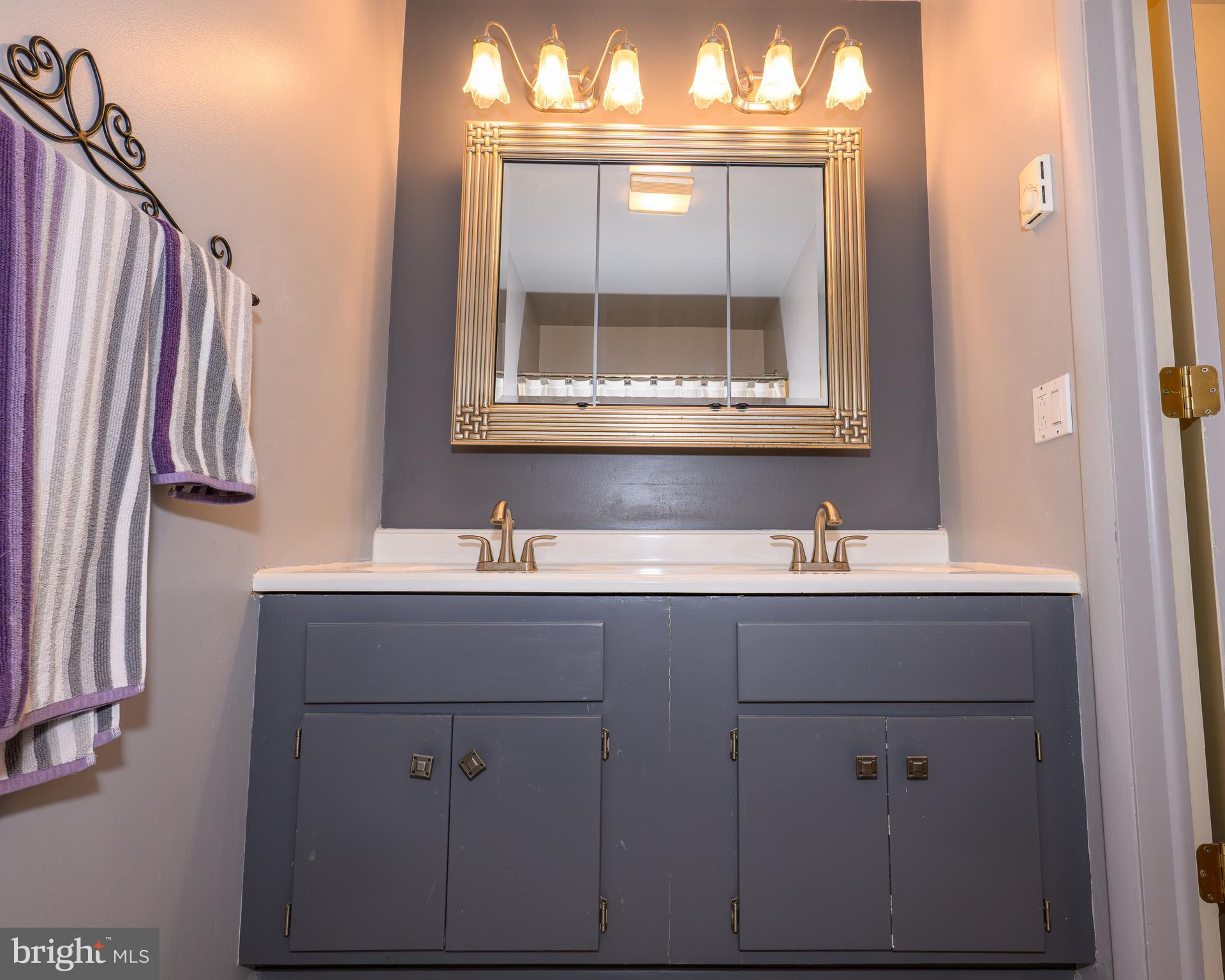 STRAWBERRY HILLS - Residential