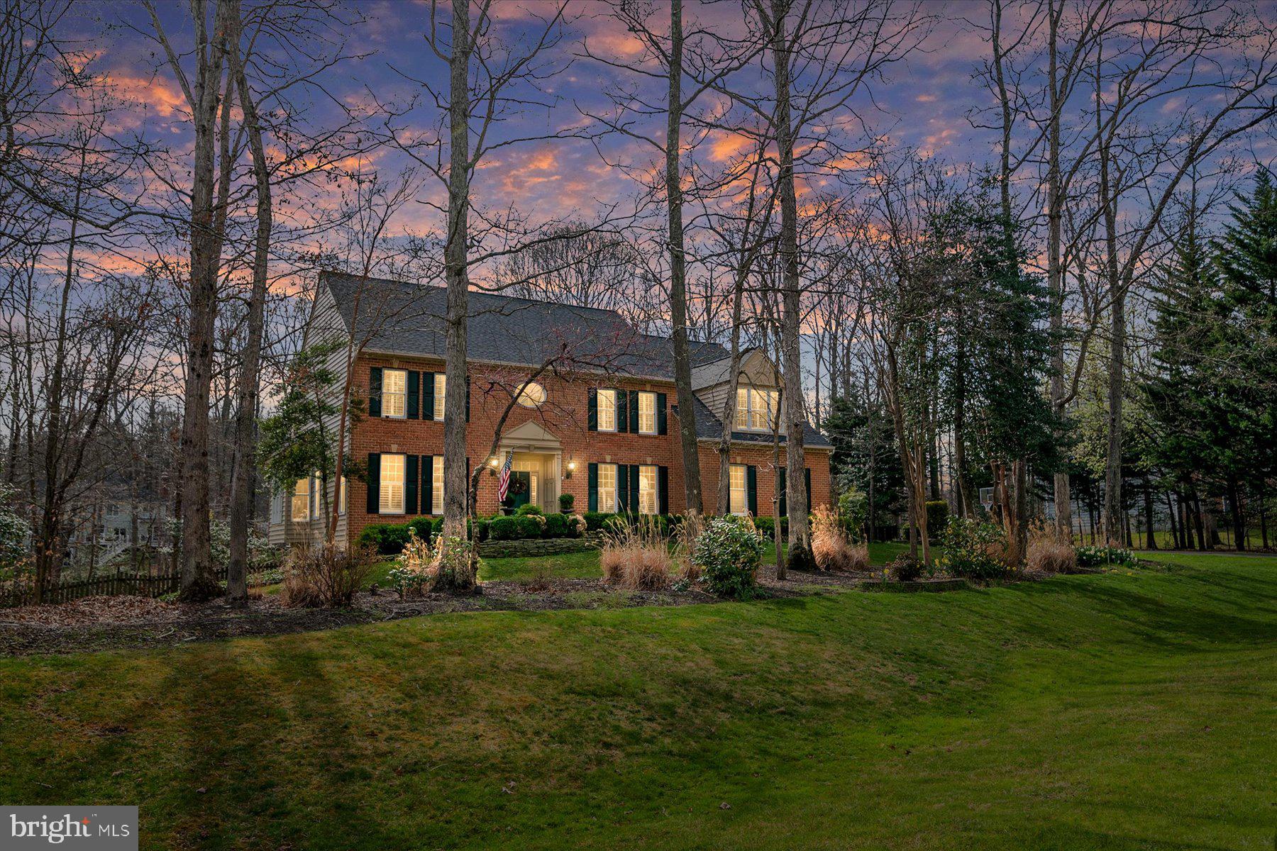 EAGLES PASSAGES - Residential Lease