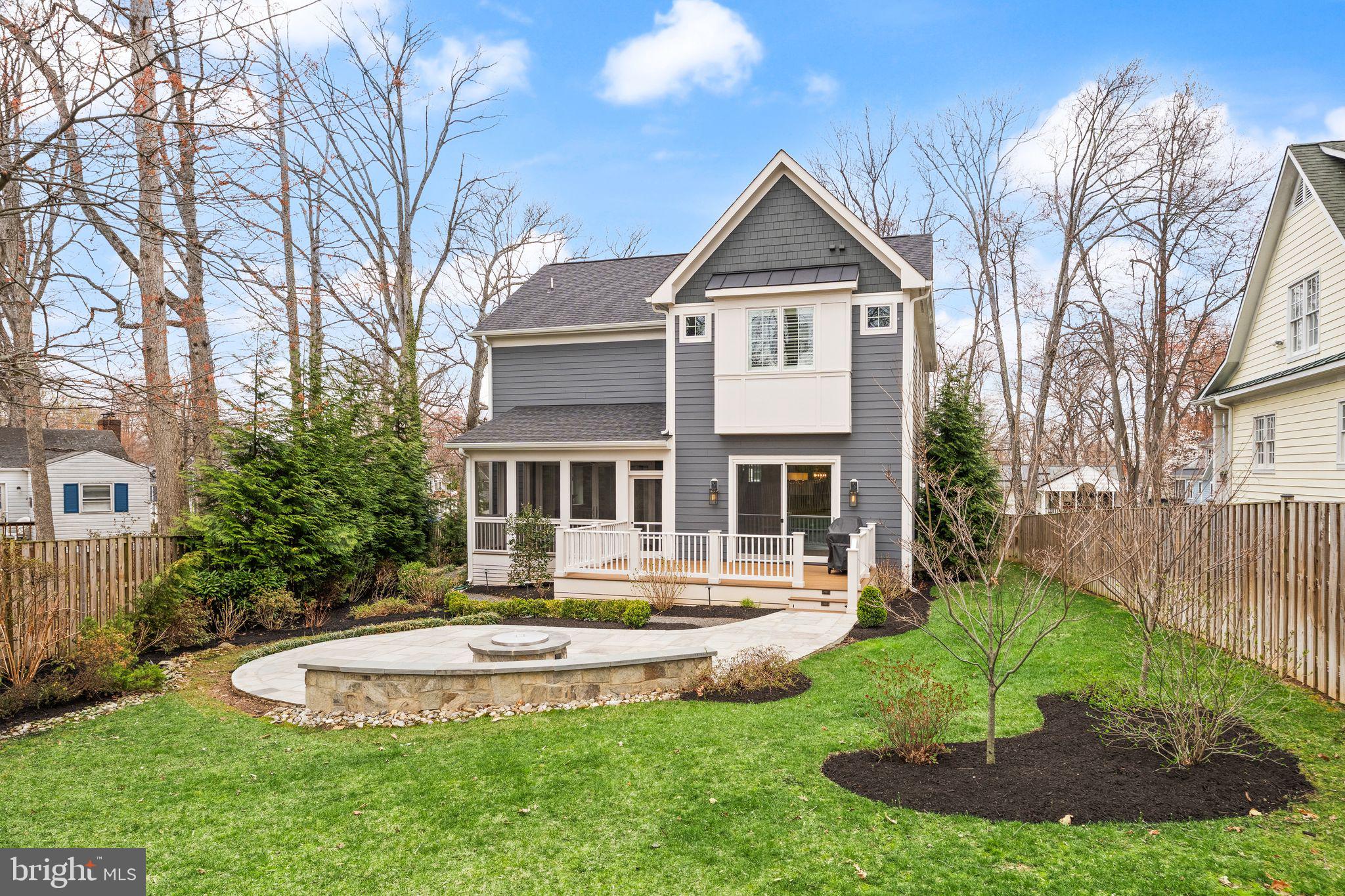 KINGCREST - Residential