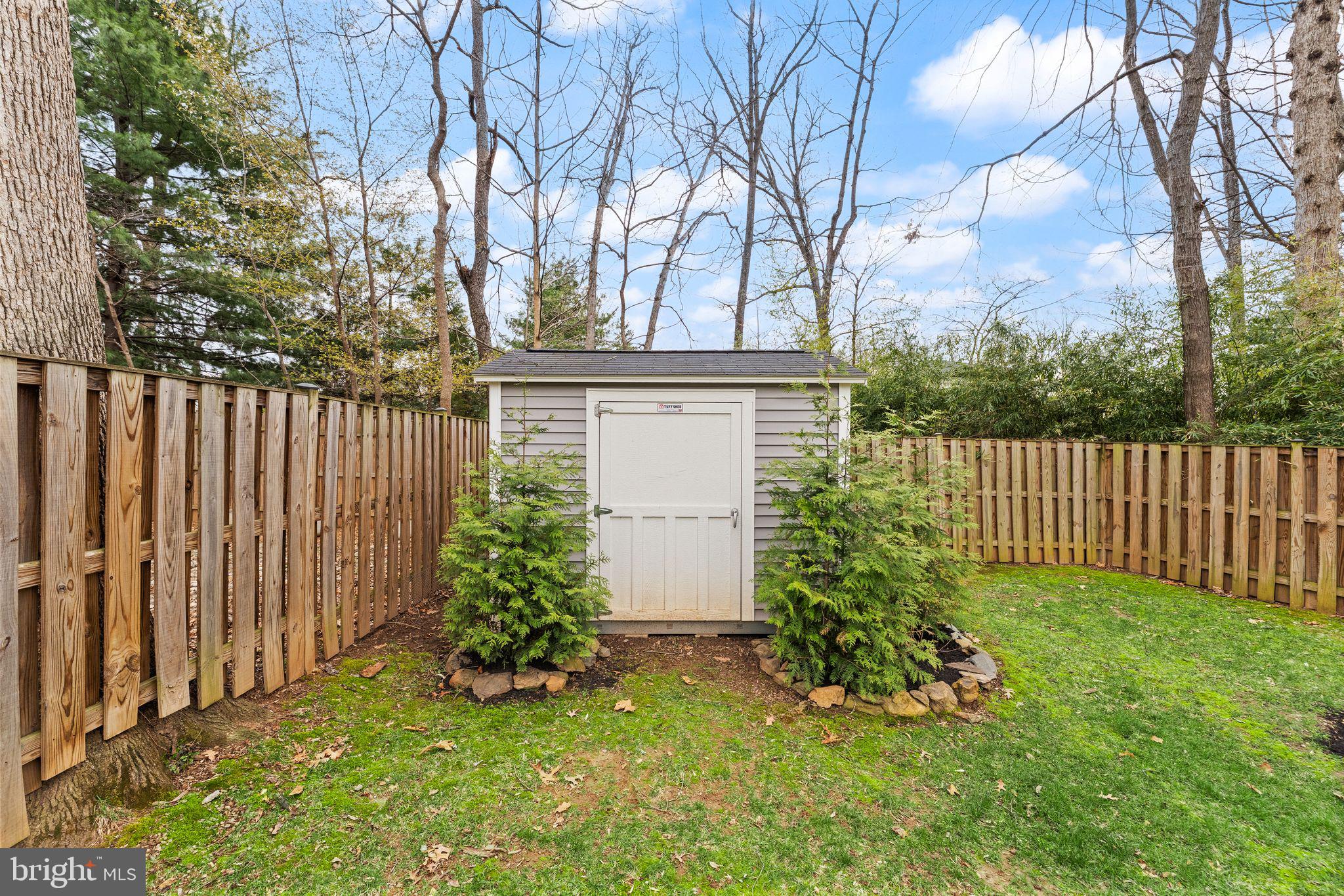 KINGCREST - Residential