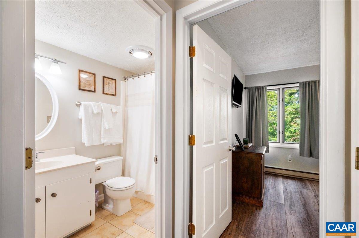 WINTERGREEN RESORT - Residential