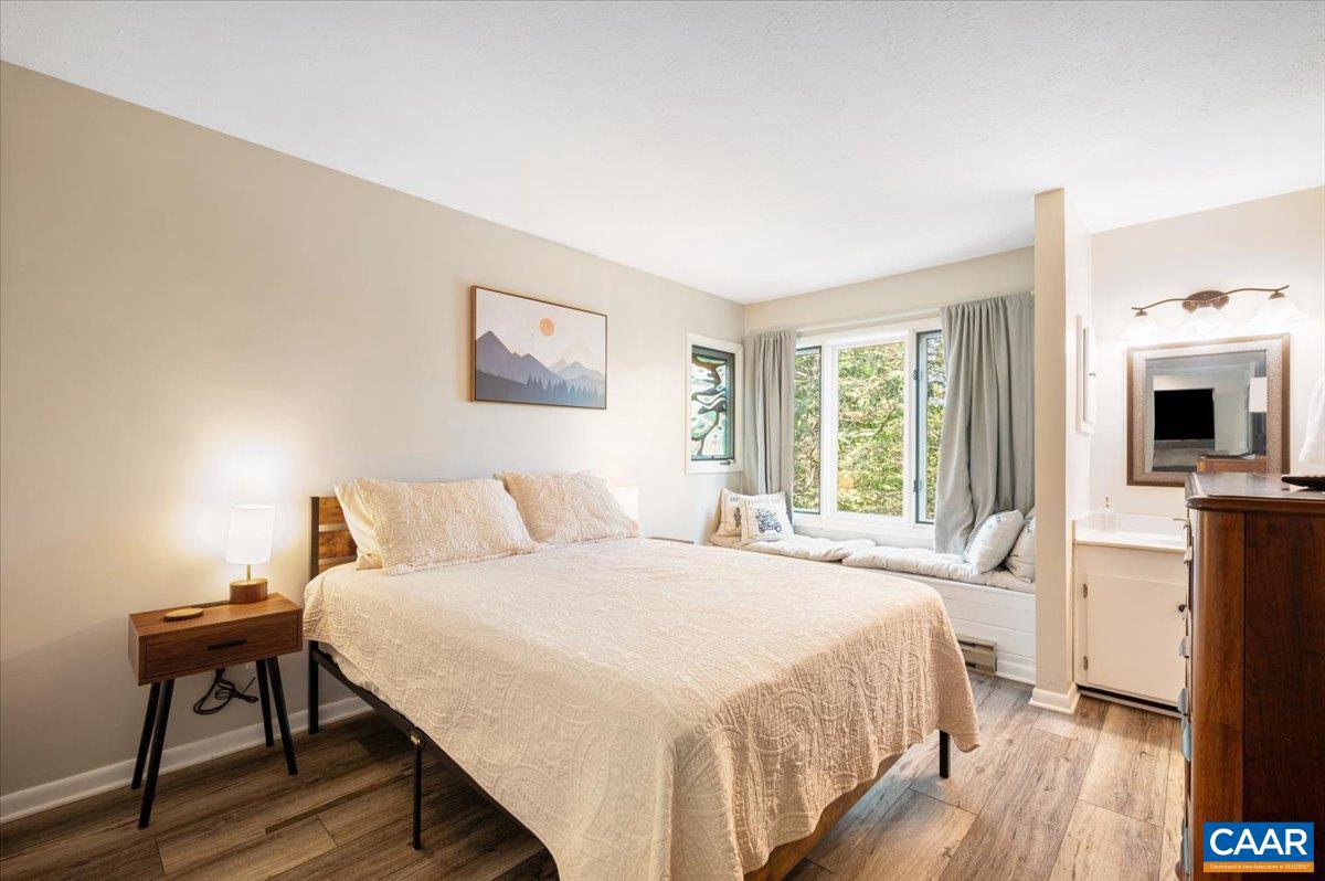 WINTERGREEN RESORT - Residential