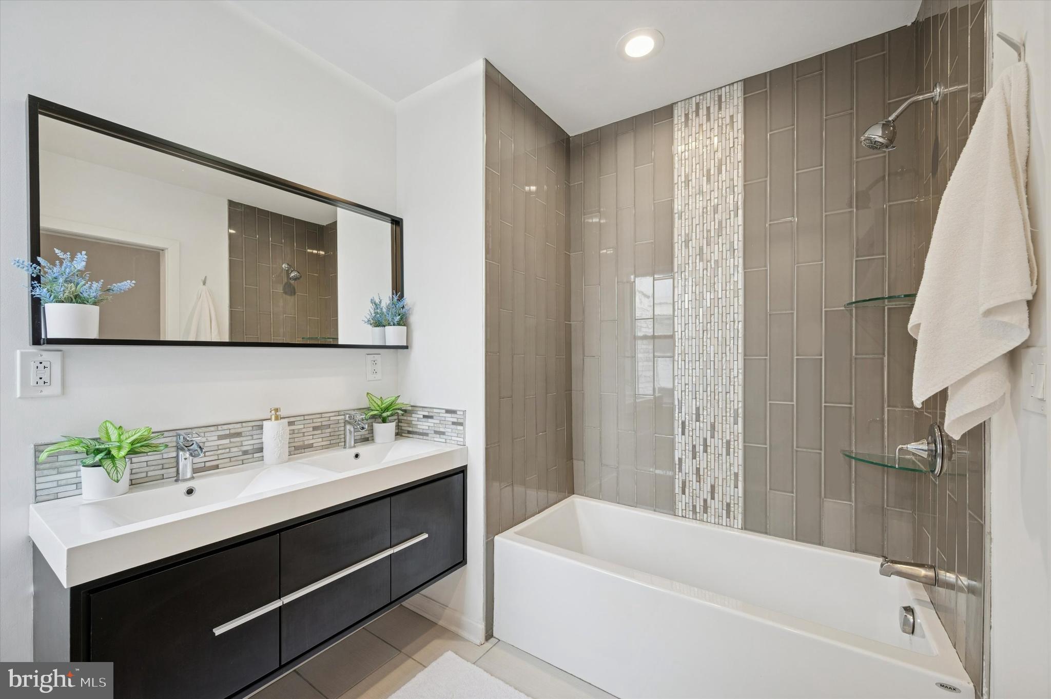 NEWBOLD - Residential