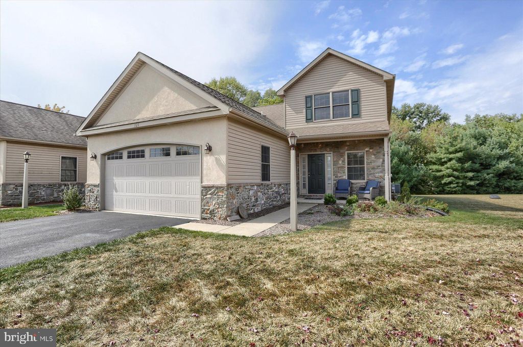 Photo of 121 Anna Lane, ELIZABETHTOWN, PA 17022 (MLS # PALA2076812)