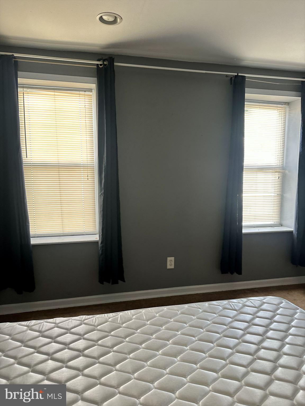 MANTUA - Residential