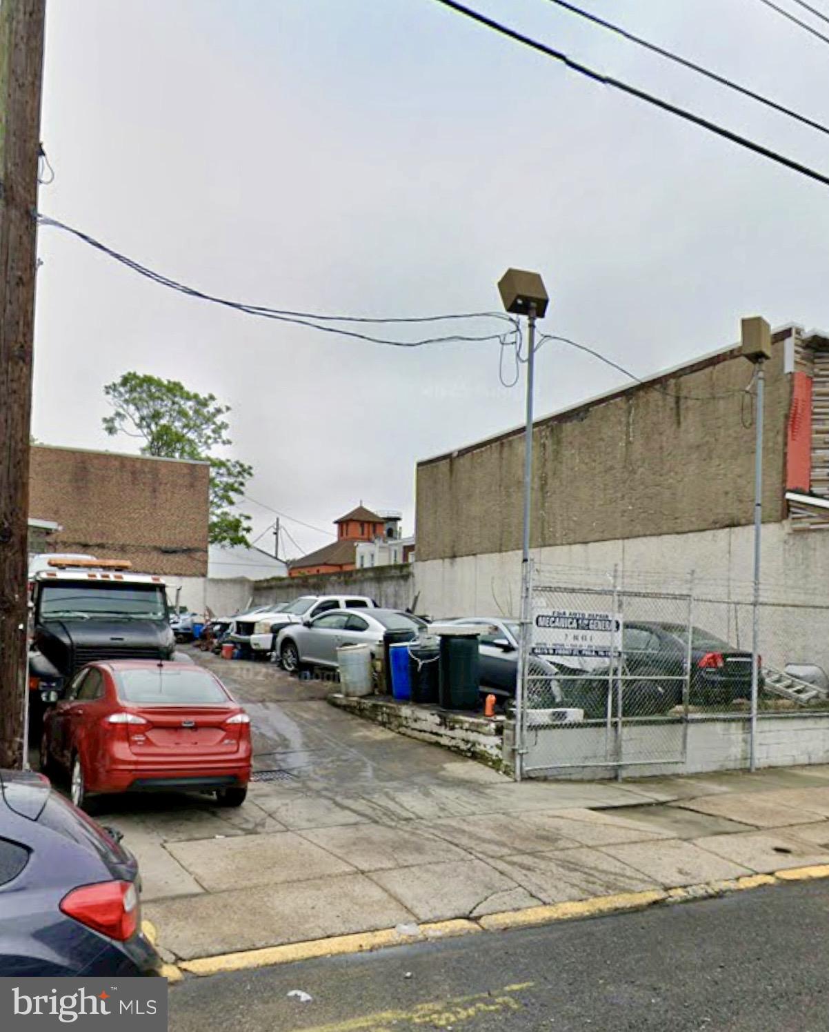 4615 N FRONT STREET 21