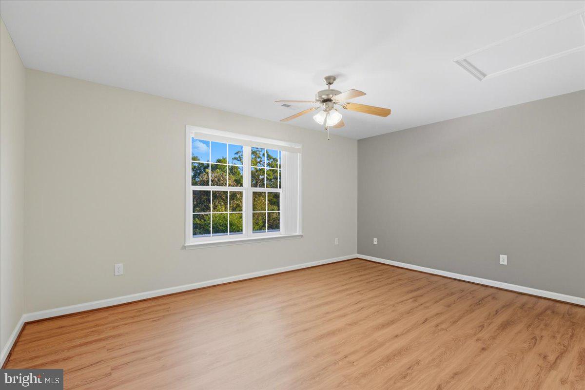 POPLAR HILLS - Residential