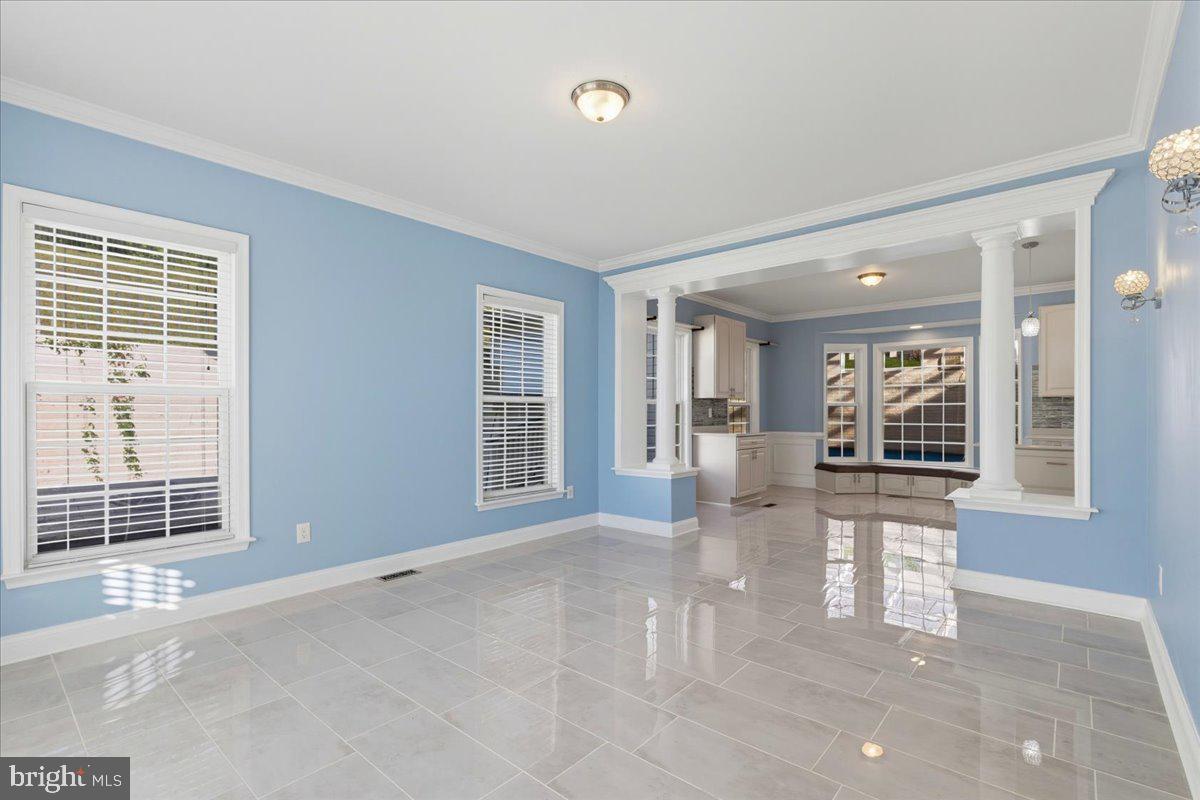 POPLAR HILLS - Residential