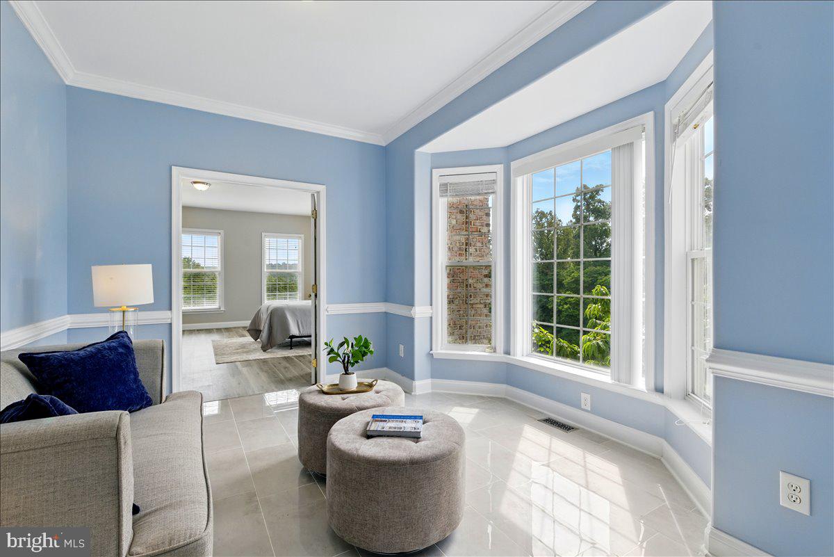 POPLAR HILLS - Residential