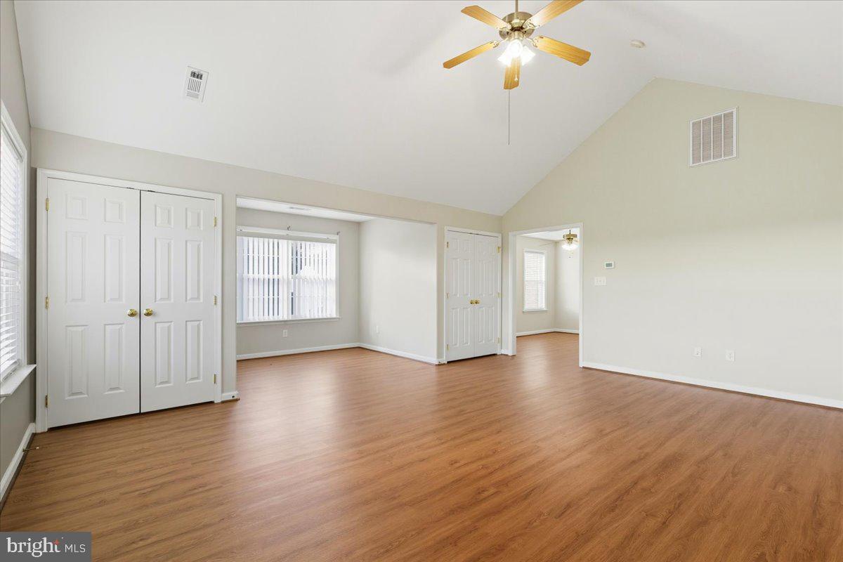 POPLAR HILLS - Residential