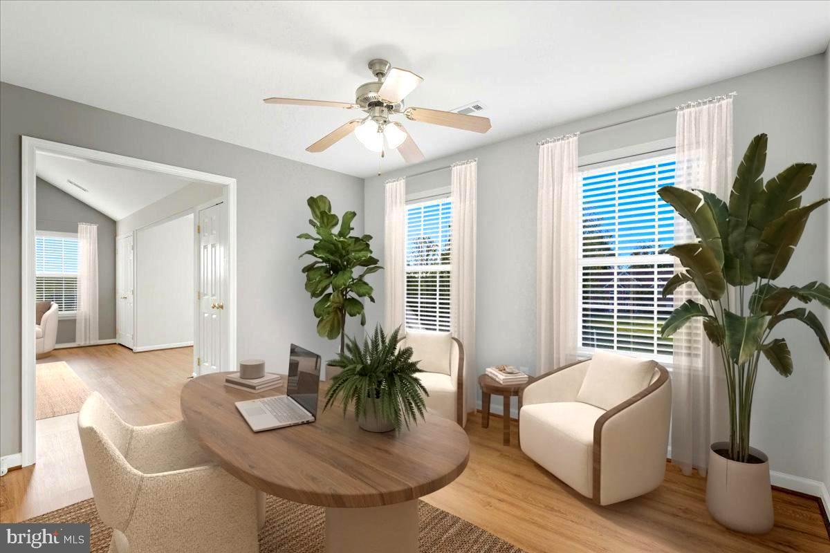 POPLAR HILLS - Residential