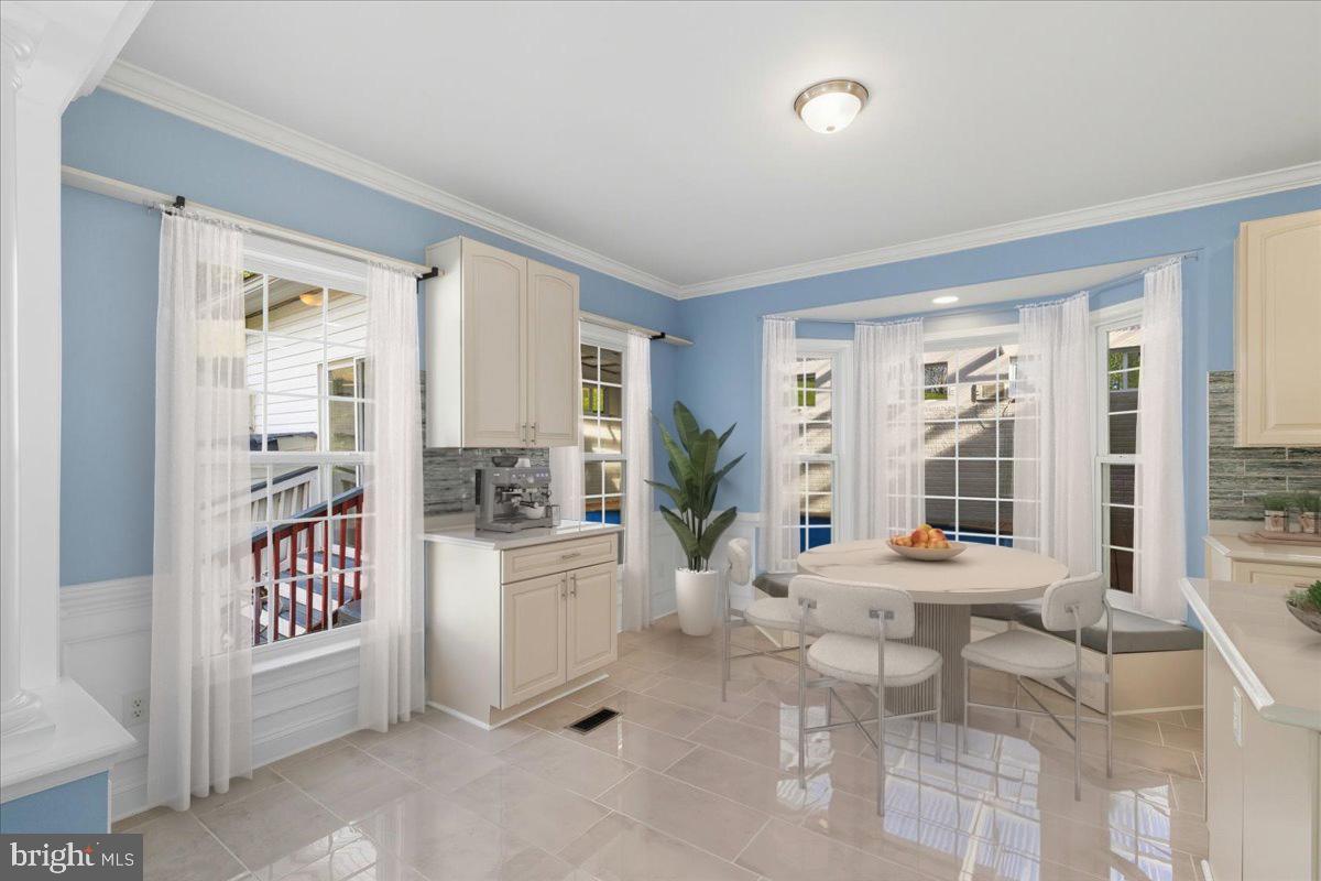 POPLAR HILLS - Residential