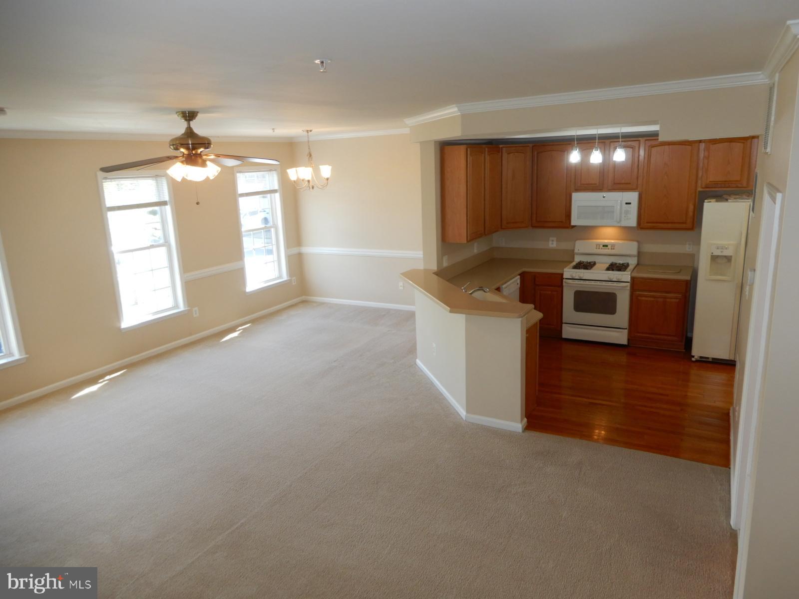 WILLOW OAKS - Residential Lease