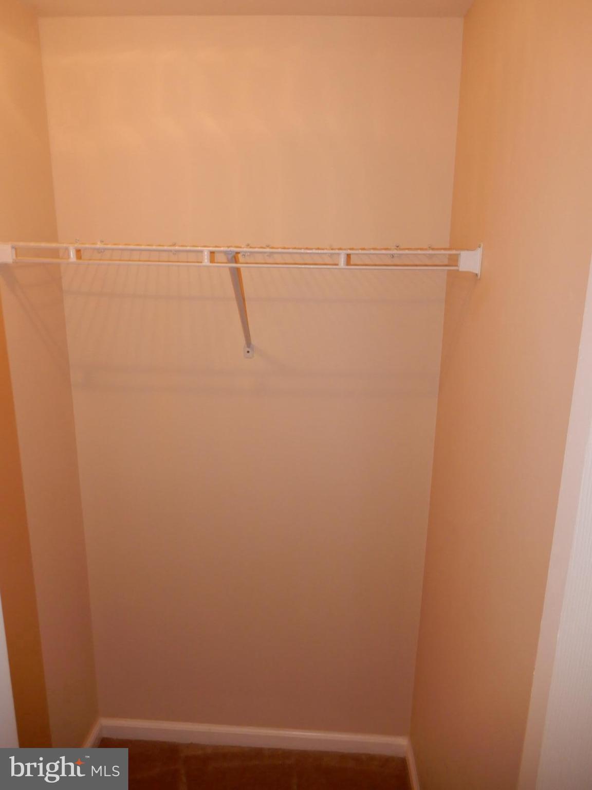 WILLOW OAKS - Residential Lease