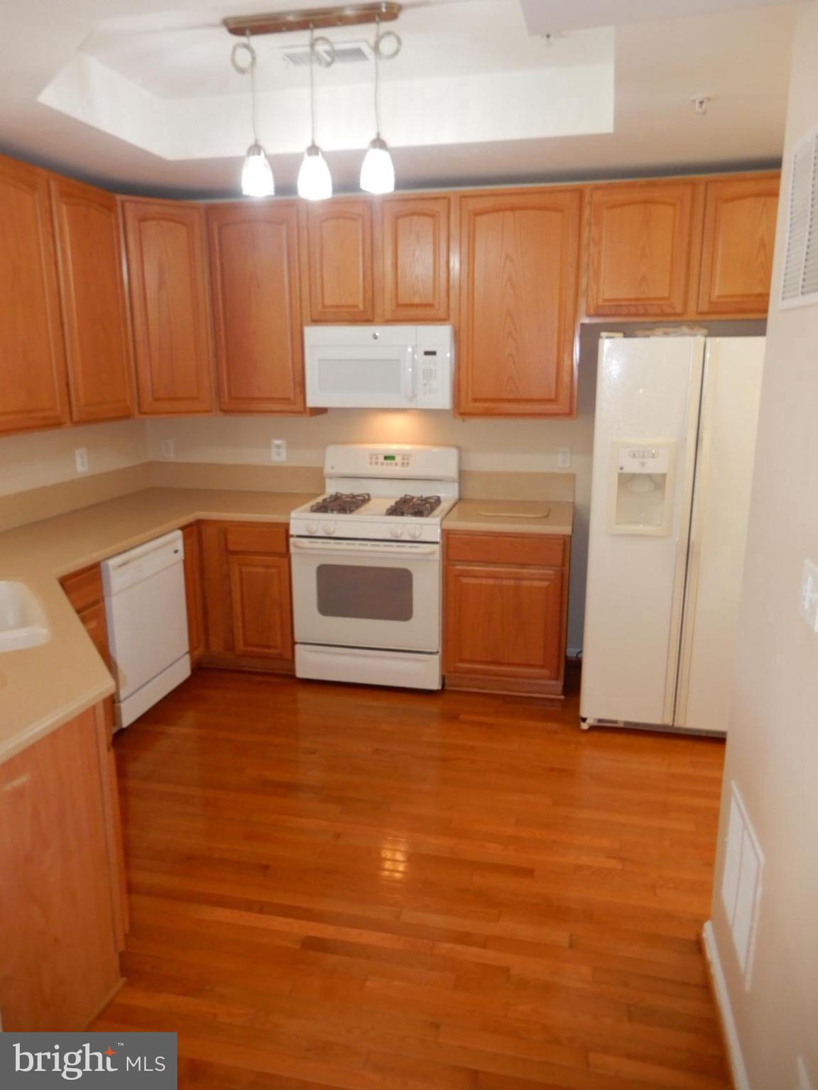 WILLOW OAKS - Residential Lease