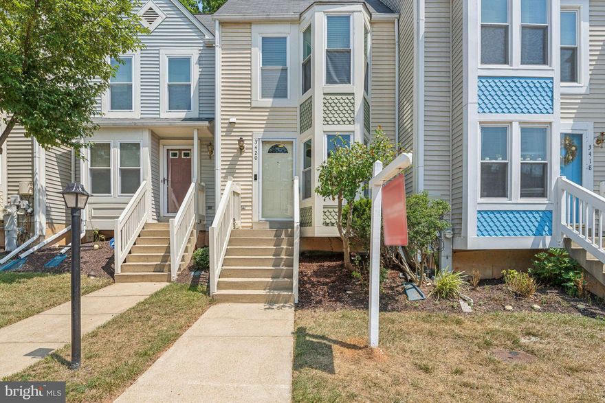 3 BEDROOMS, 2.5 BATHS, FINISHED WALK-OUT BASEMENT, PLUS ONE ASSIGNED PARKING SPOT DIRECTLY IN FRONT OF THE HOME.   ALL NEW CARPETING & FRESH PAINT JULY 2024.  NEW HEAT & AIR IN 2019.  THE ROOF & SKYLIGHT WERE REPLACED IN 2015.  REPLACEMENT WINDOWS IN 2013, CHERRY CABINETRY, GRANITE COUNTERTOPS, STAINLESS-STEEL APPLIANCES WITH GAS COOKING, CERAMIC TILE BACKSPLASH AND CERAMIC TILE FLOORING.