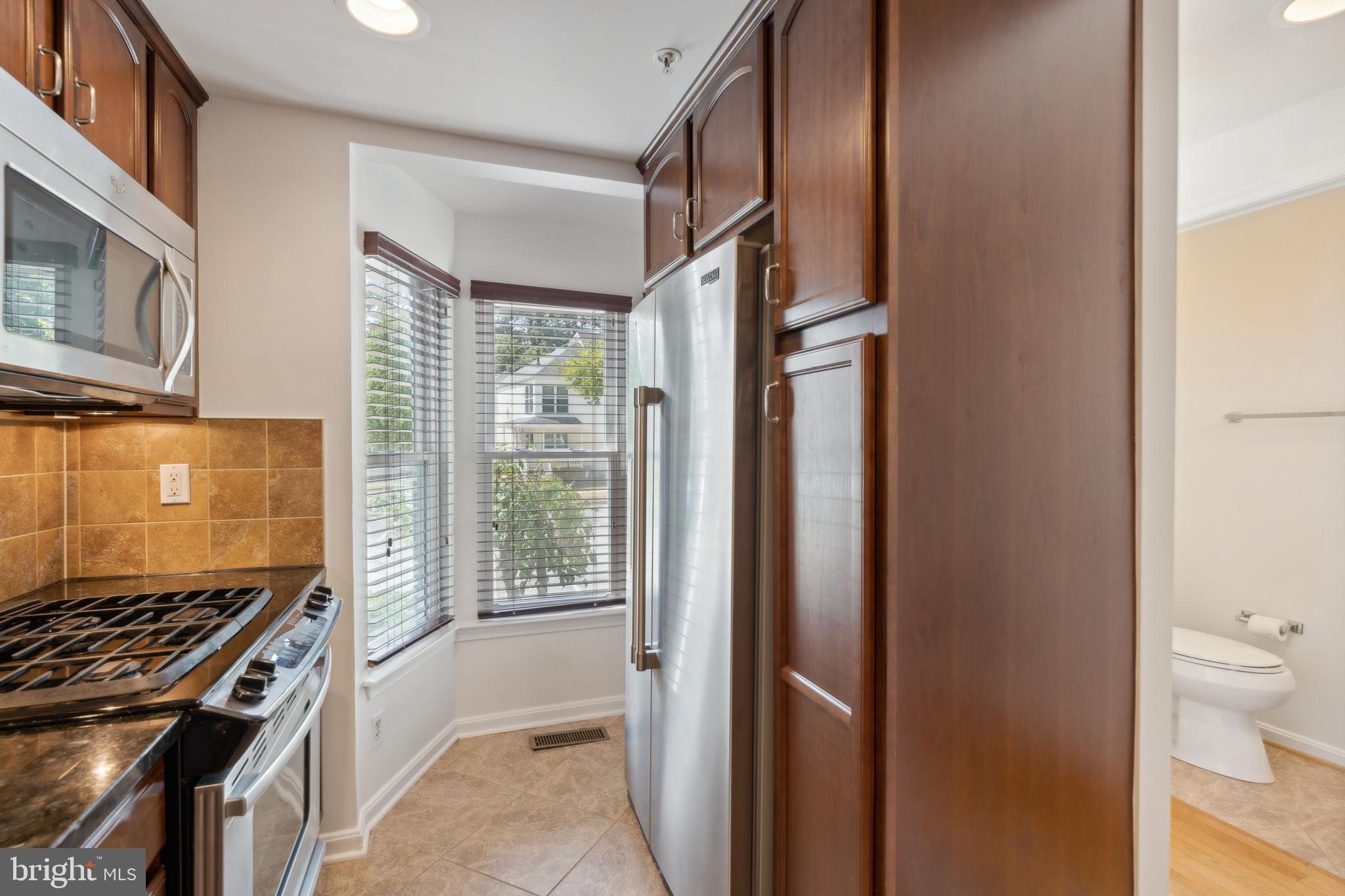 RUSSETT - Residential