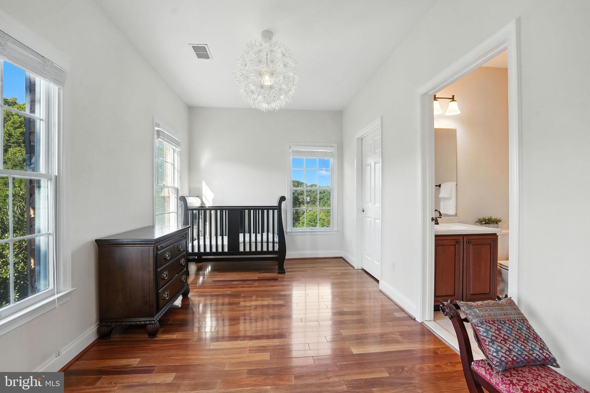 SHENSTONE - Residential